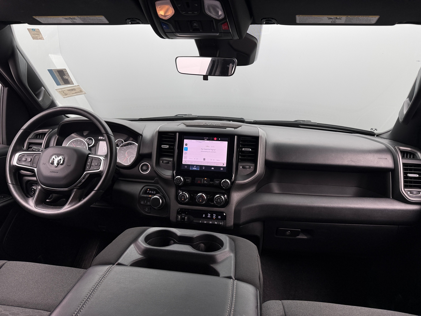 Thumbnail: 2025 RAM 1500 - 2