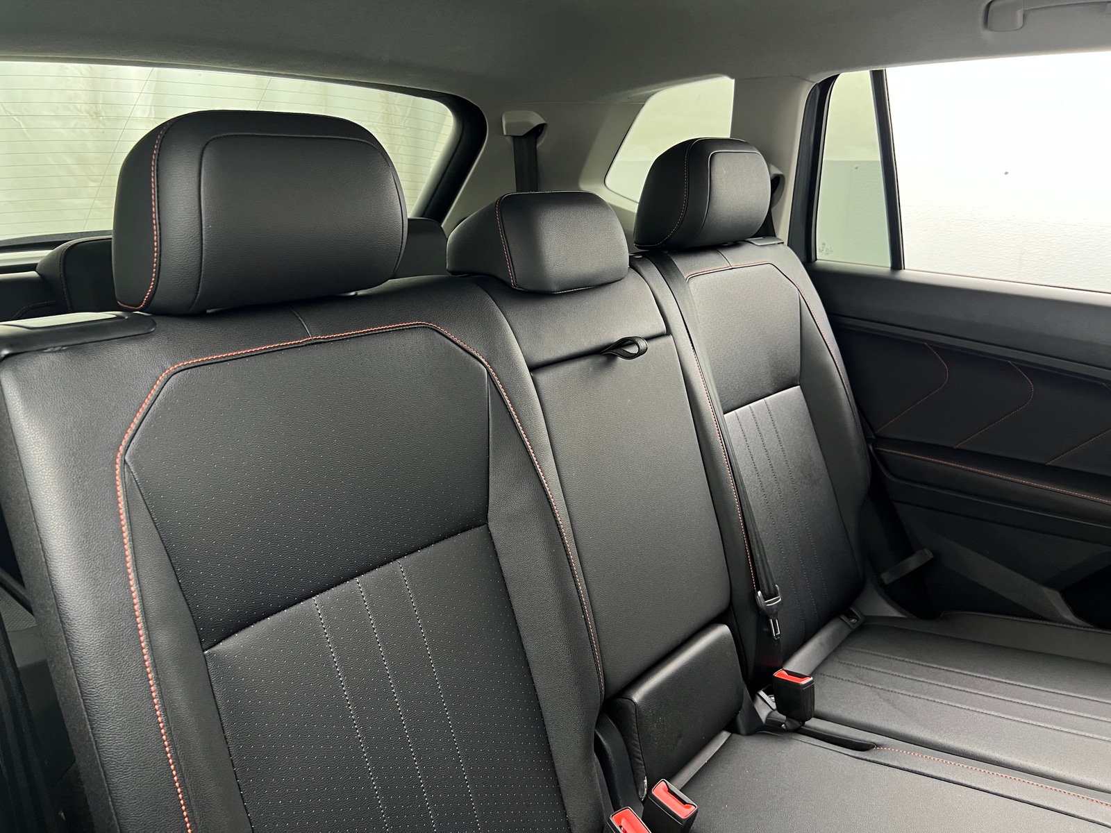 Thumbnail: 2024 Volkswagen Tiguan - 5