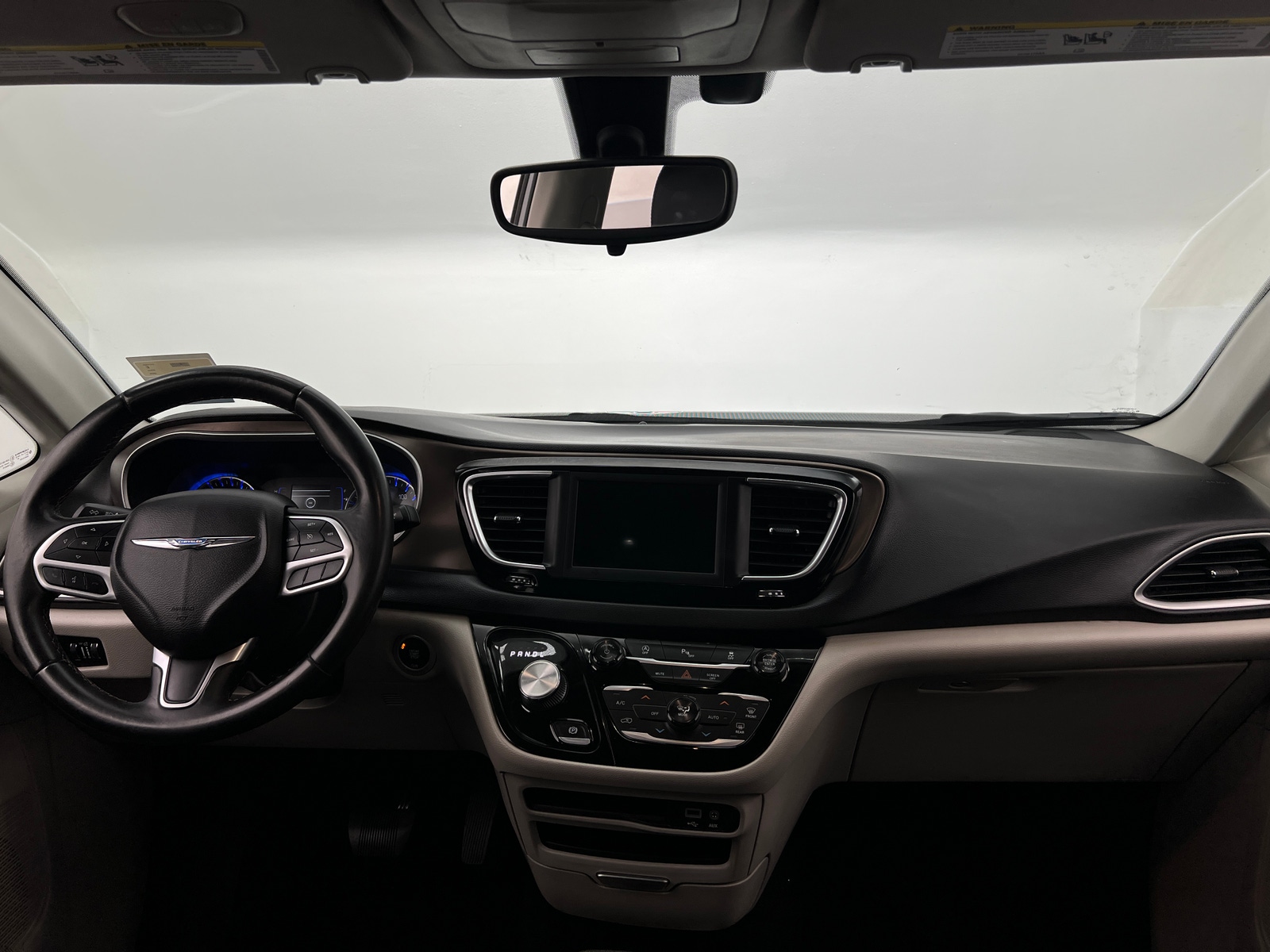 Thumbnail: 2018 Chrysler Pacifica - 2