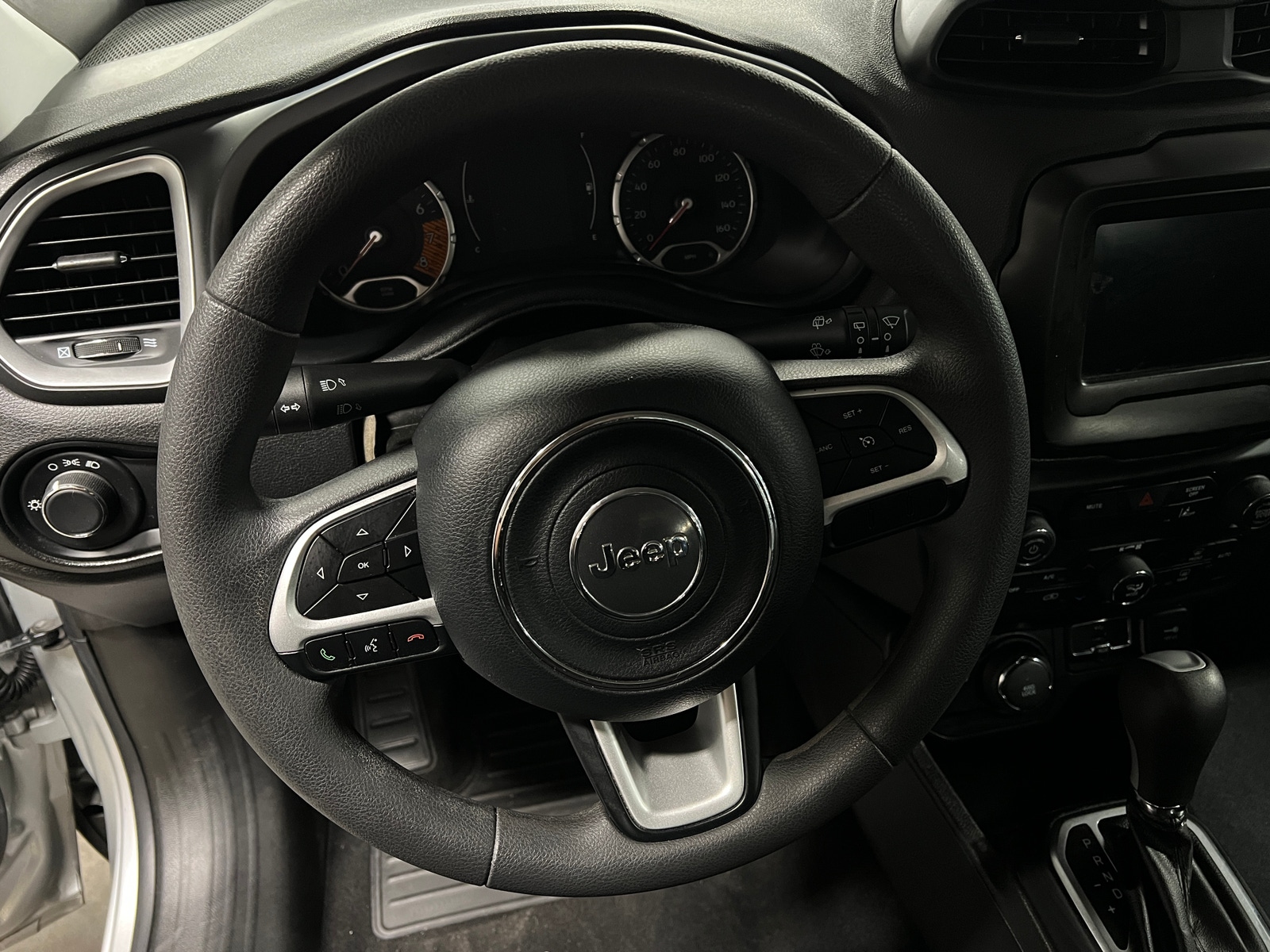 Thumbnail: 2021 Jeep Renegade - 5