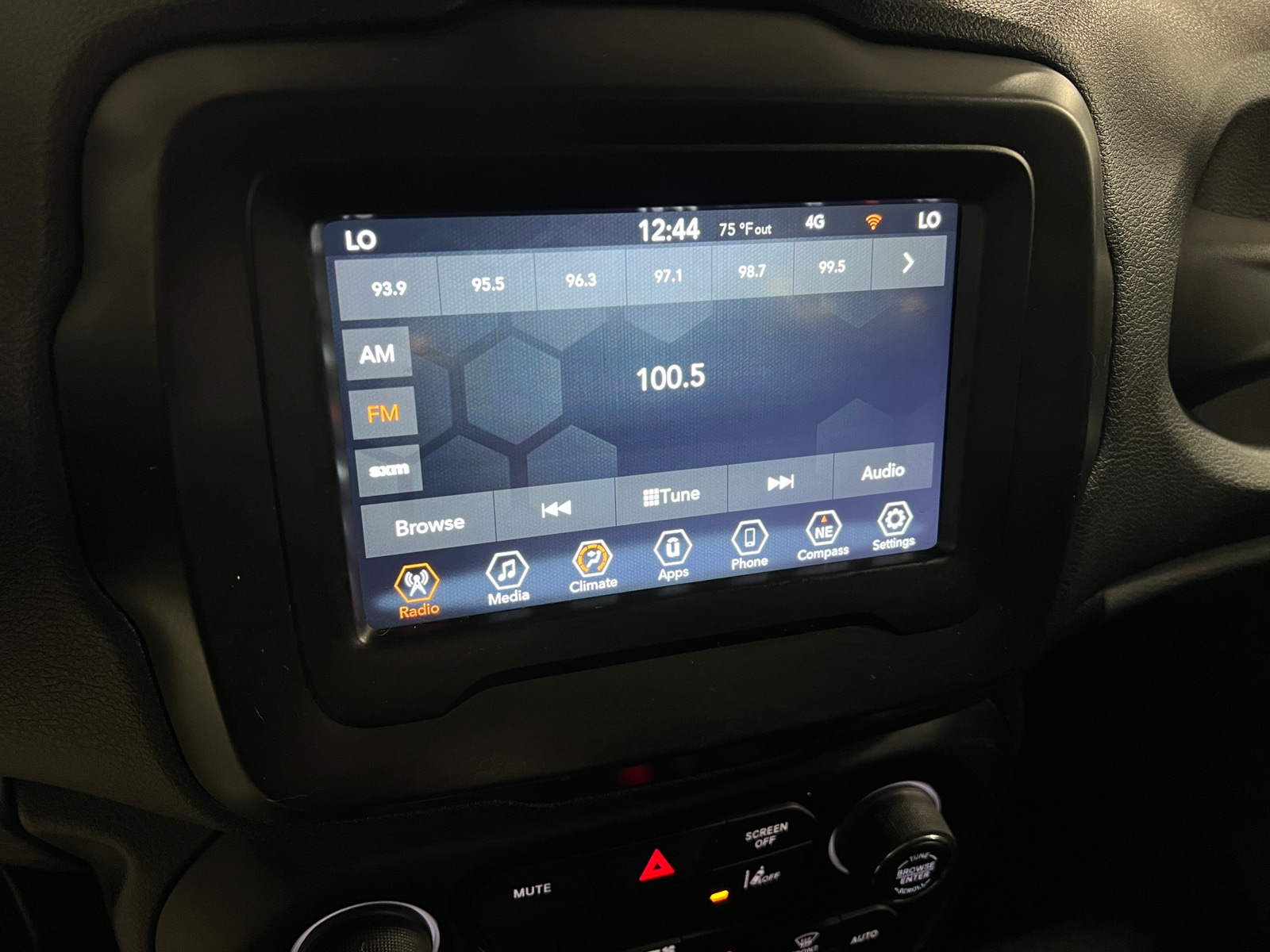 Thumbnail: 2021 Jeep Renegade - 4