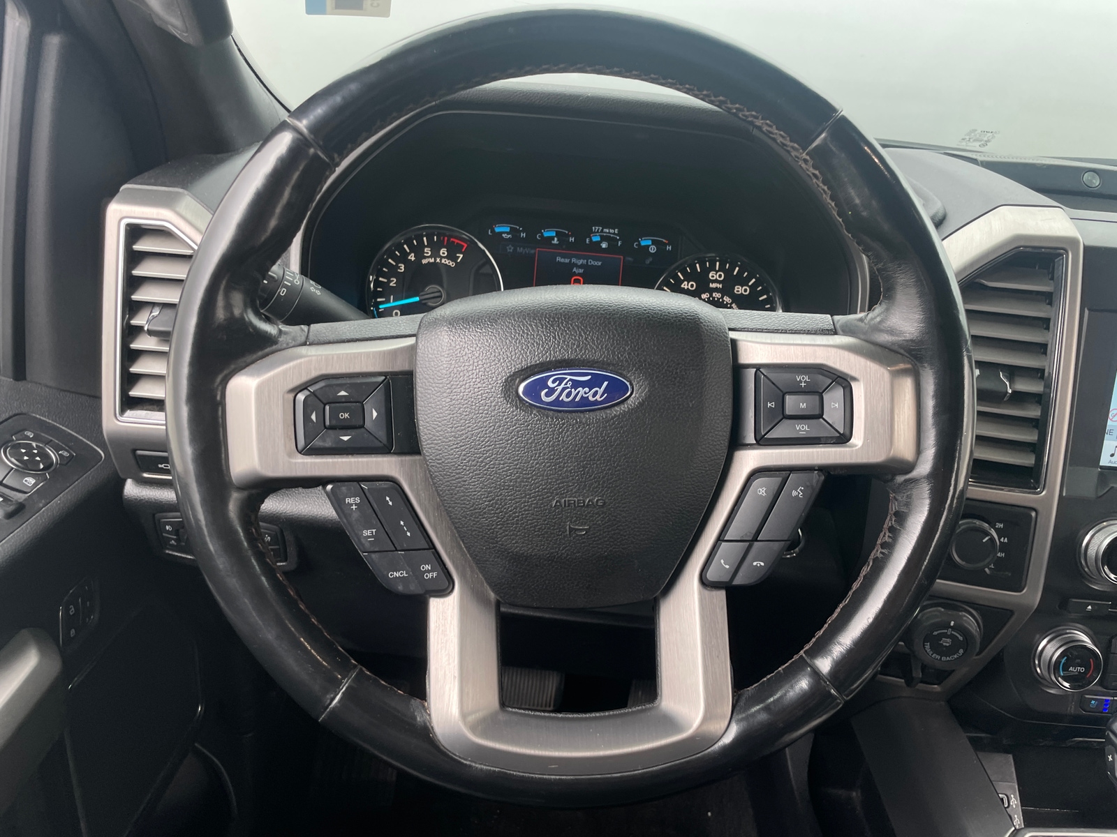 Thumbnail: 2018 Ford Econoline - 4