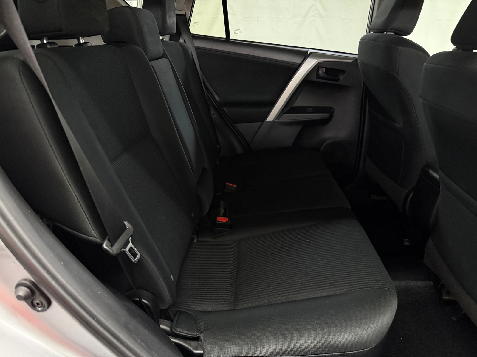 Thumbnail: 2018 Toyota RAV4 - 6