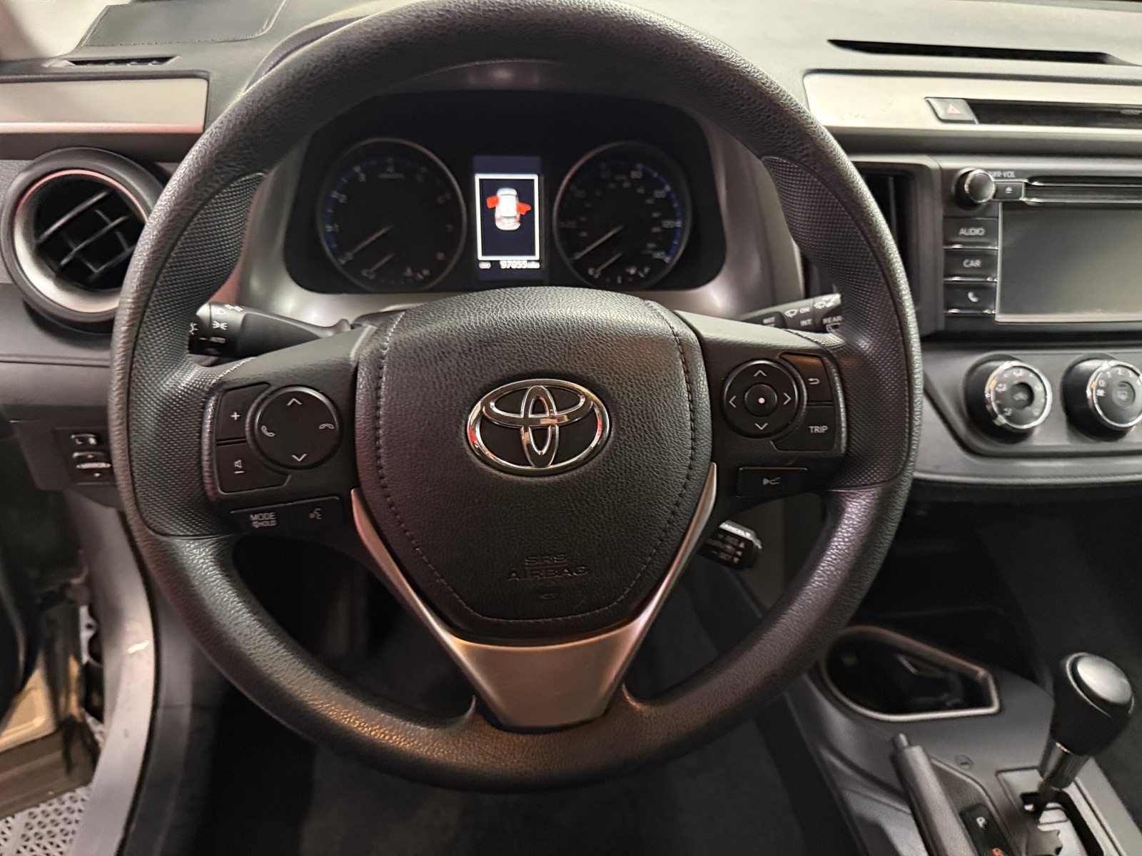 Thumbnail: 2018 Toyota RAV4 - 5