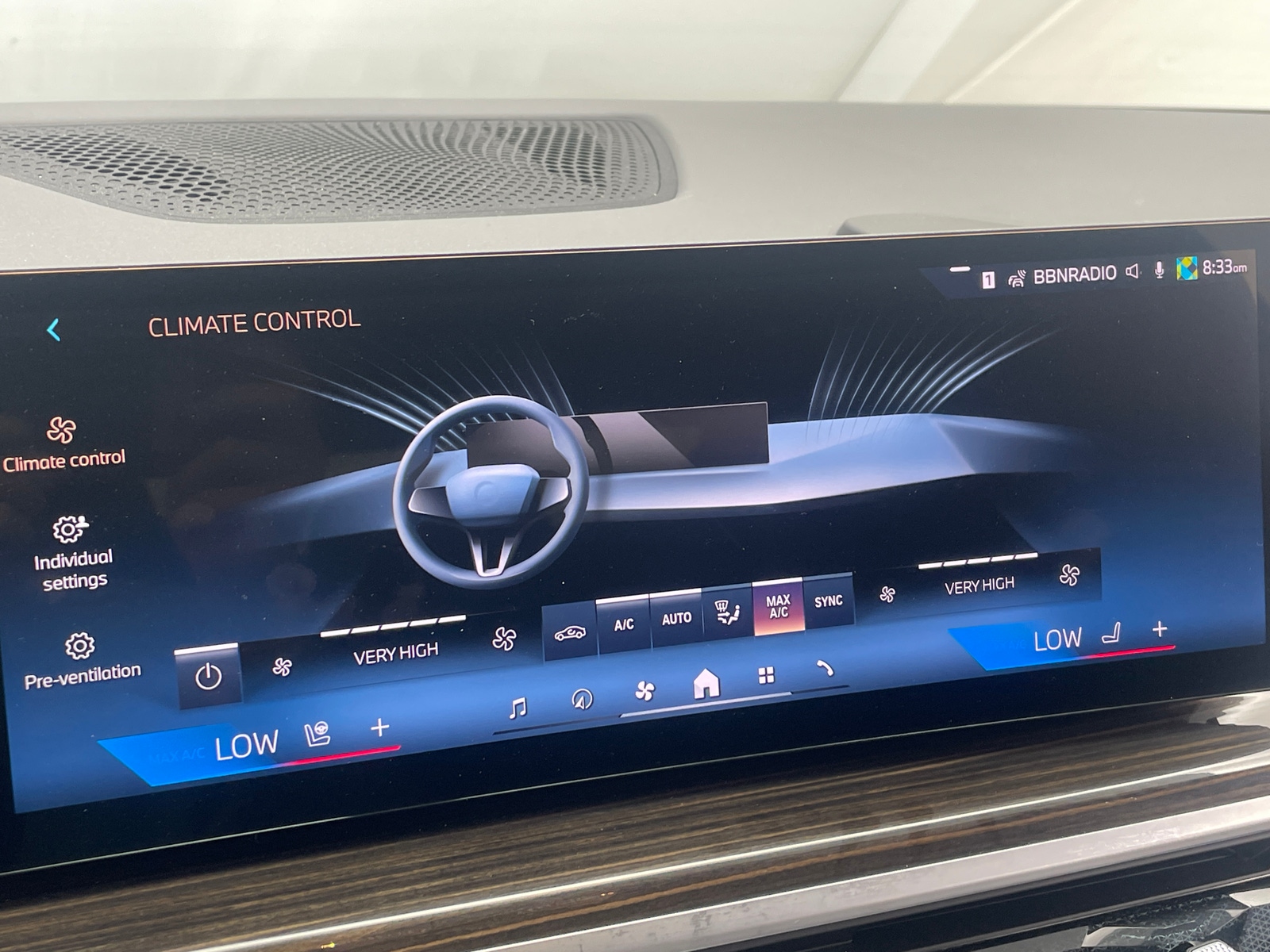 Thumbnail: 2025 BMW X5 - 3