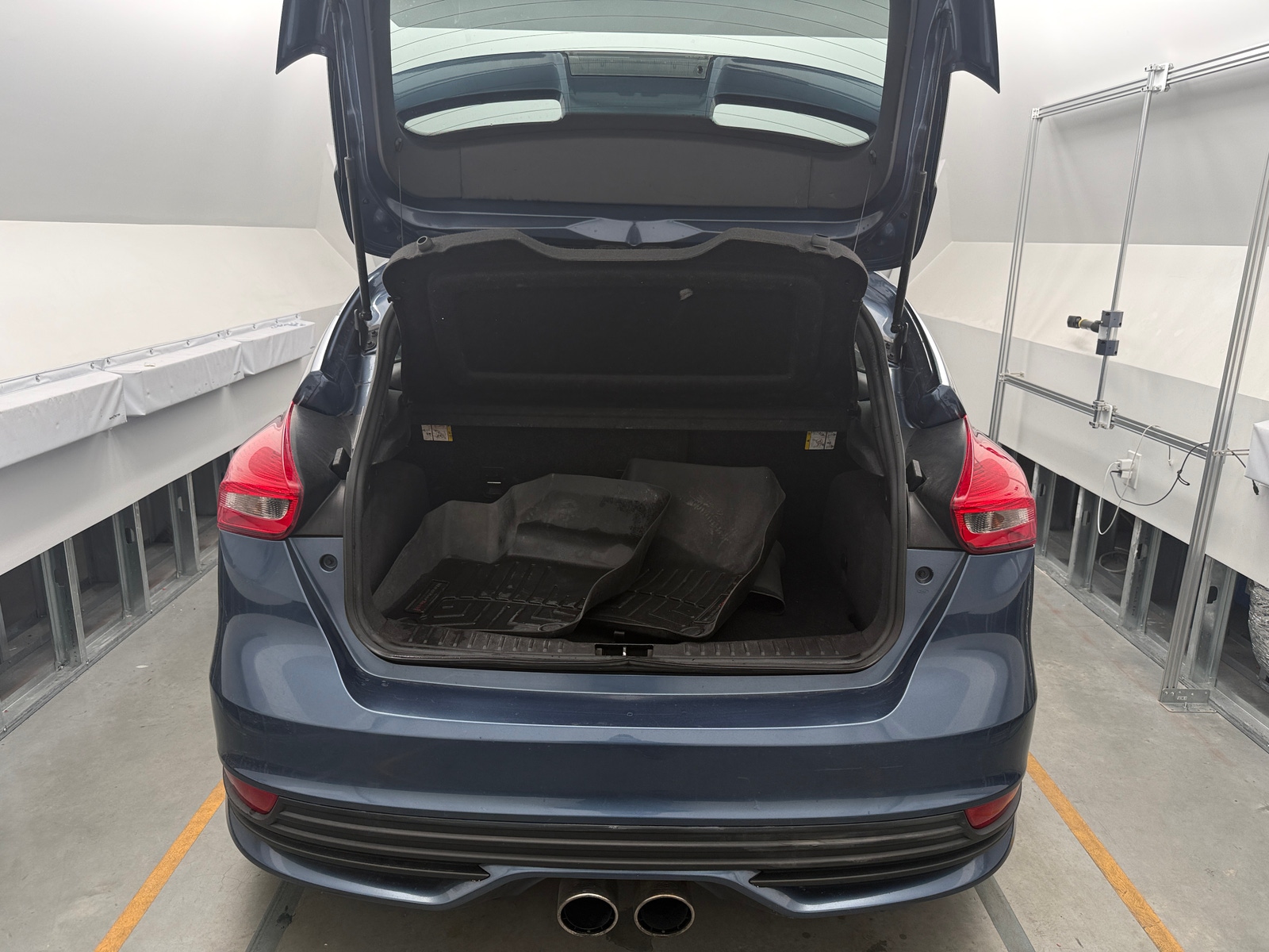 Thumbnail: 2018 Ford Focus - 7