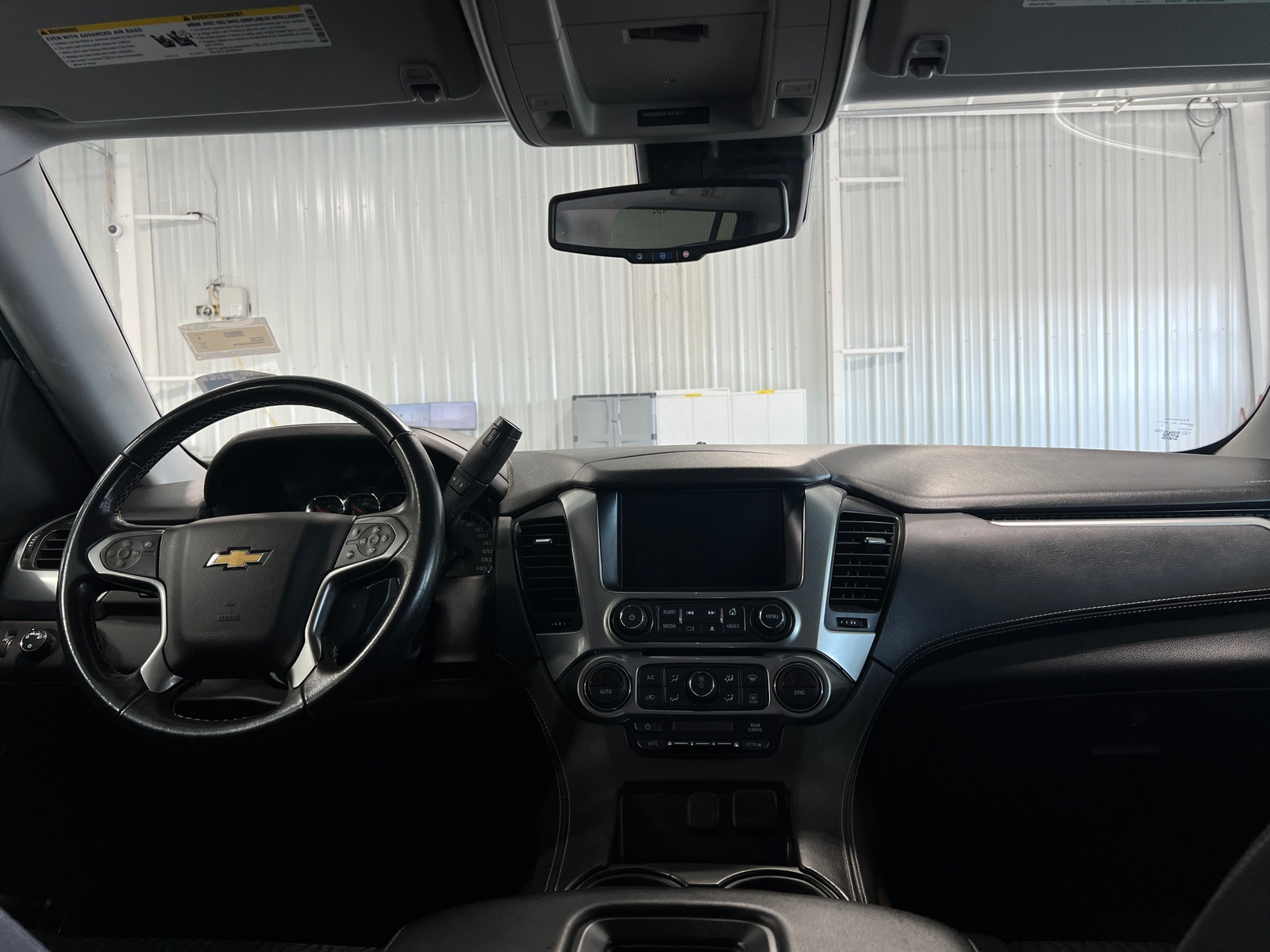 Thumbnail: 2020 Chevrolet Suburban - 3