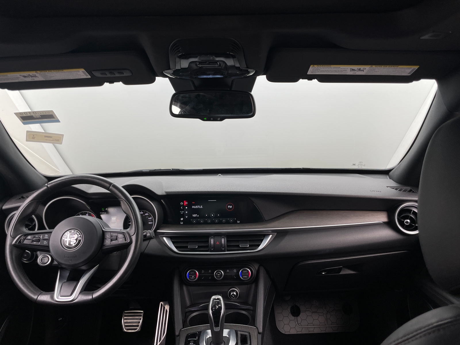 Thumbnail: 2022 Alfa Romeo Stelvio - 2