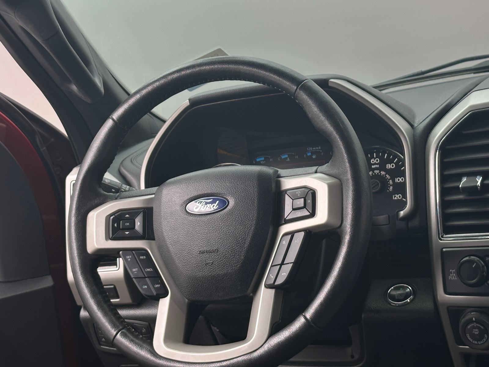 Thumbnail: 2019 Ford Econoline - 5