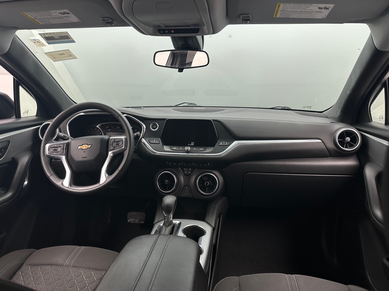 Thumbnail: 2022 Chevrolet Blazer - 3