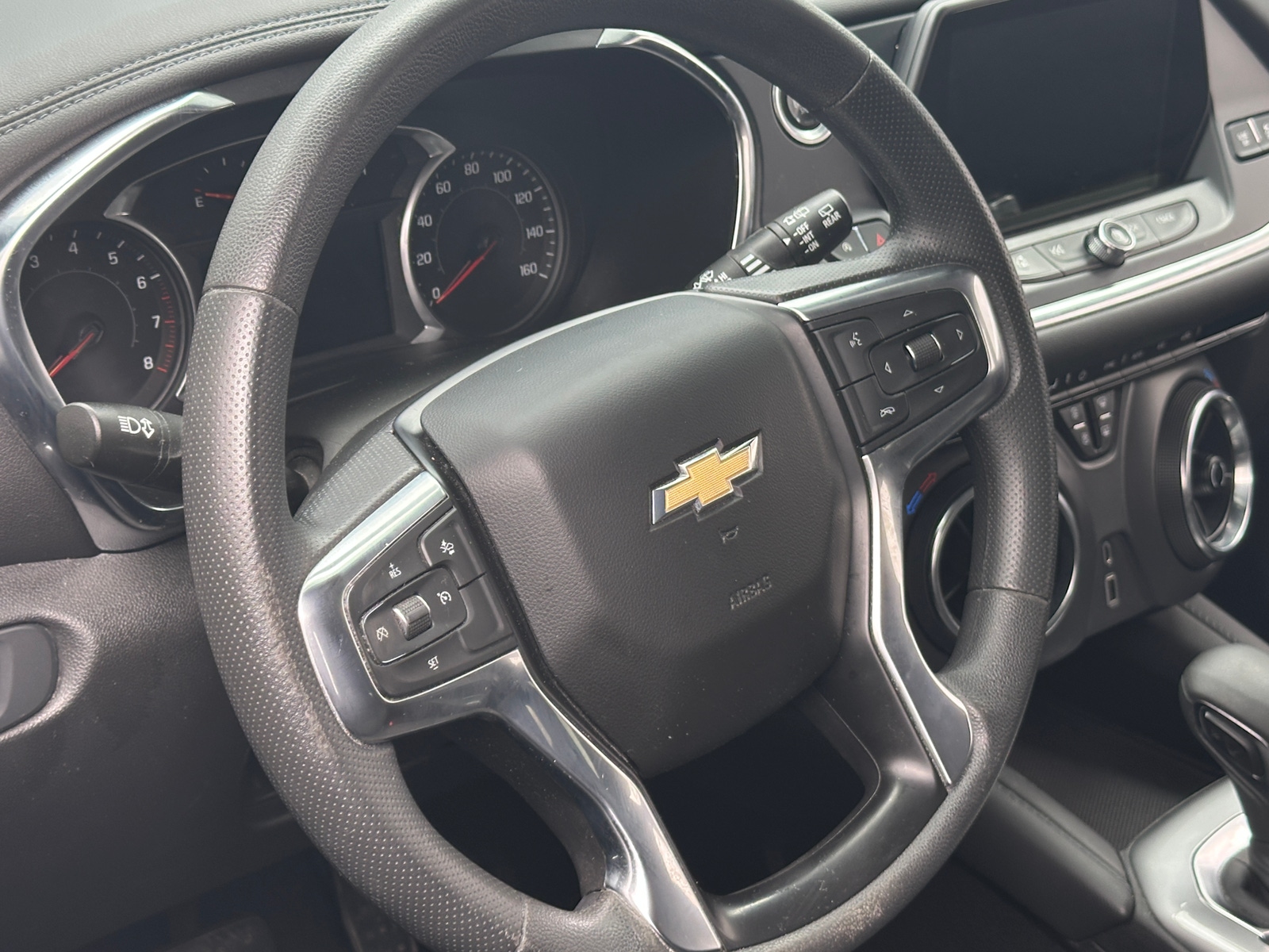 Thumbnail: 2022 Chevrolet Blazer - 5