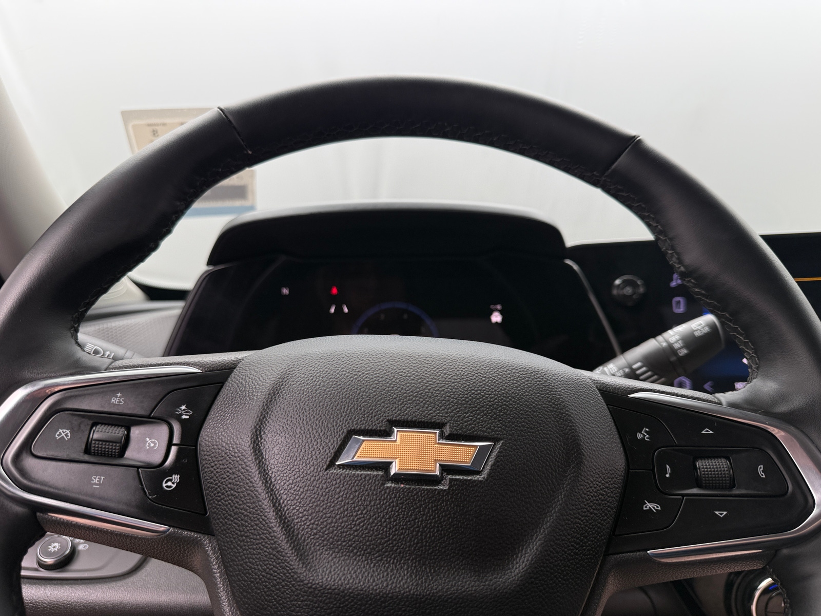 Thumbnail: 2025 Chevrolet Trax - 5