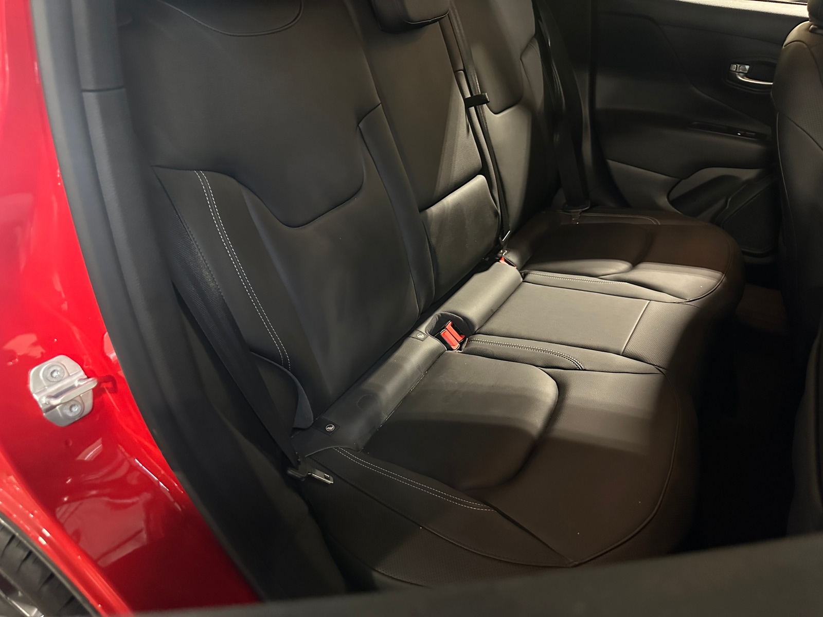 Thumbnail: 2020 Jeep Renegade - 5