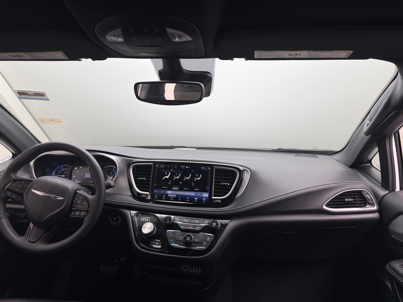 Thumbnail: 2024 Chrysler Pacifica - 2