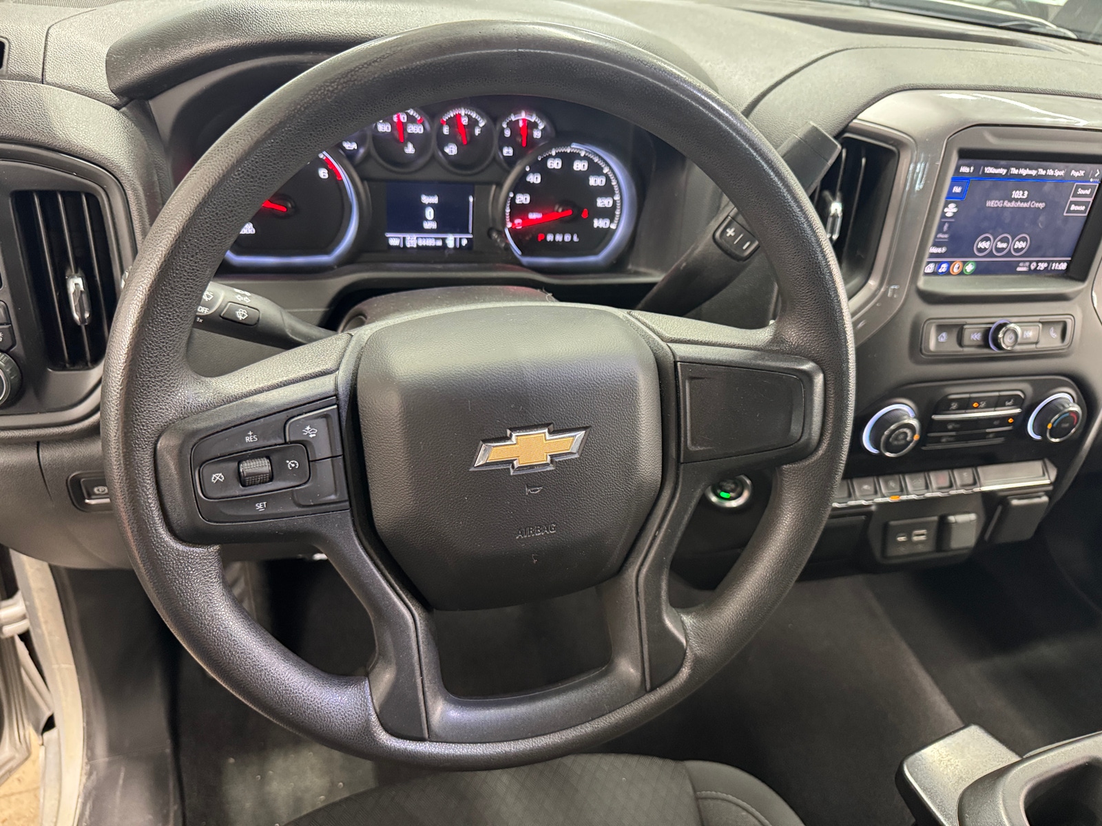 Thumbnail: 2022 Chevrolet Silverado 1500 - 5