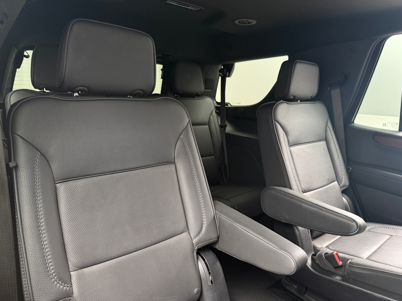 Thumbnail: 2025 GMC Yukon - 5