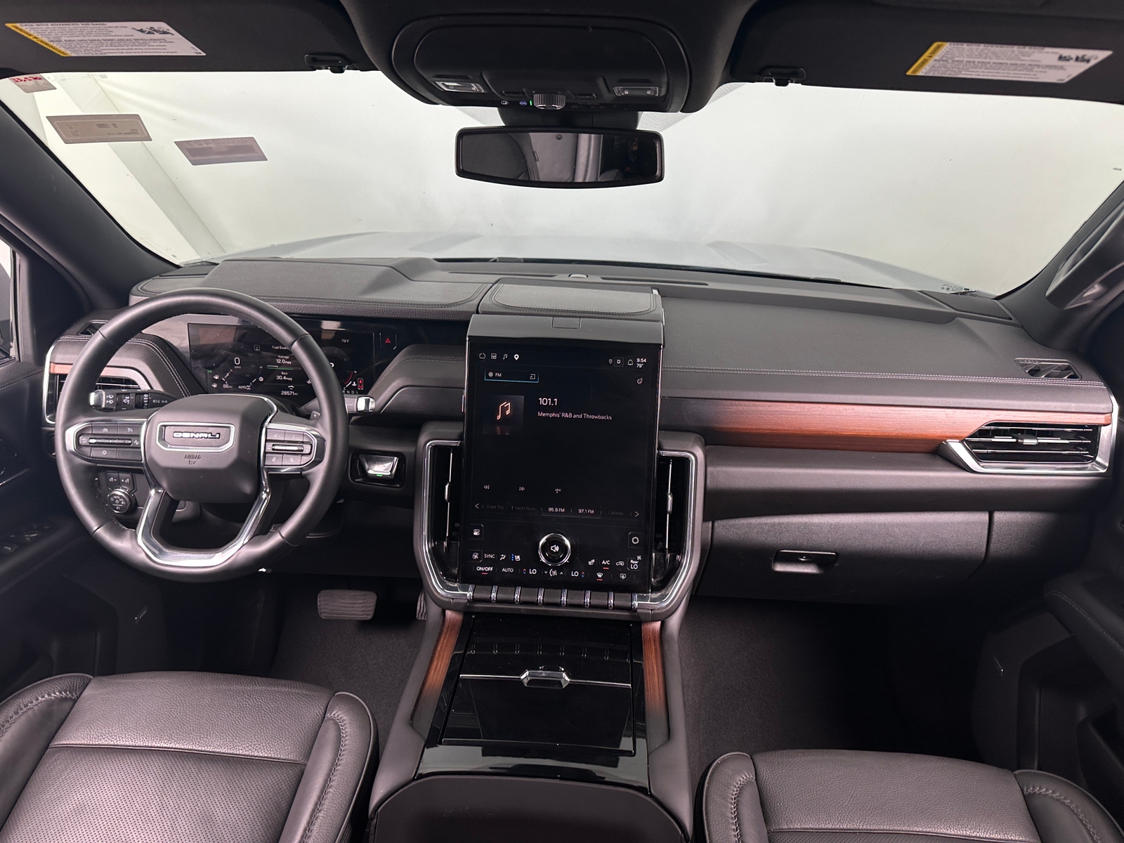 Thumbnail: 2025 GMC Yukon - 2