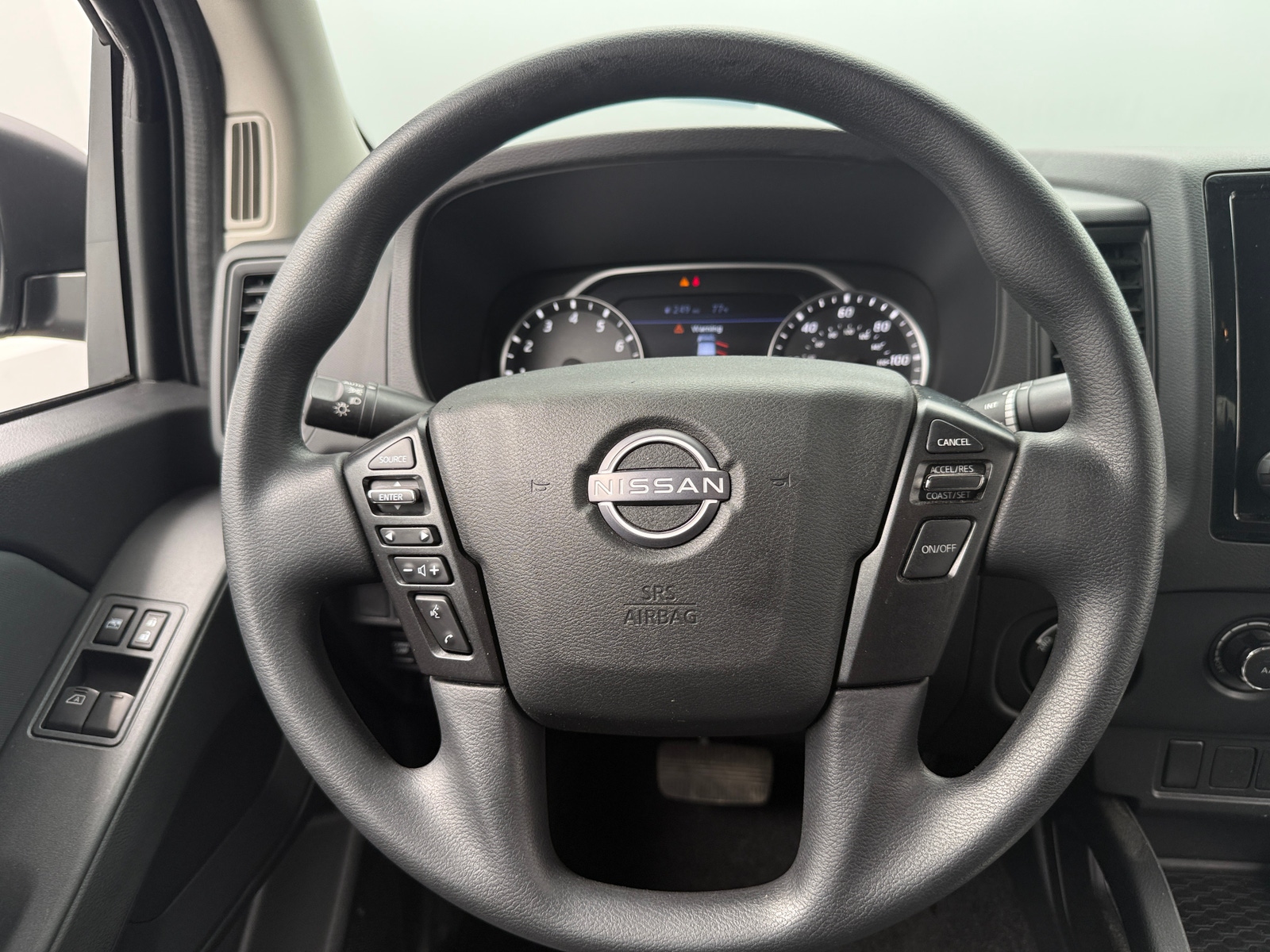 Thumbnail: 2022 Nissan Frontier - 5