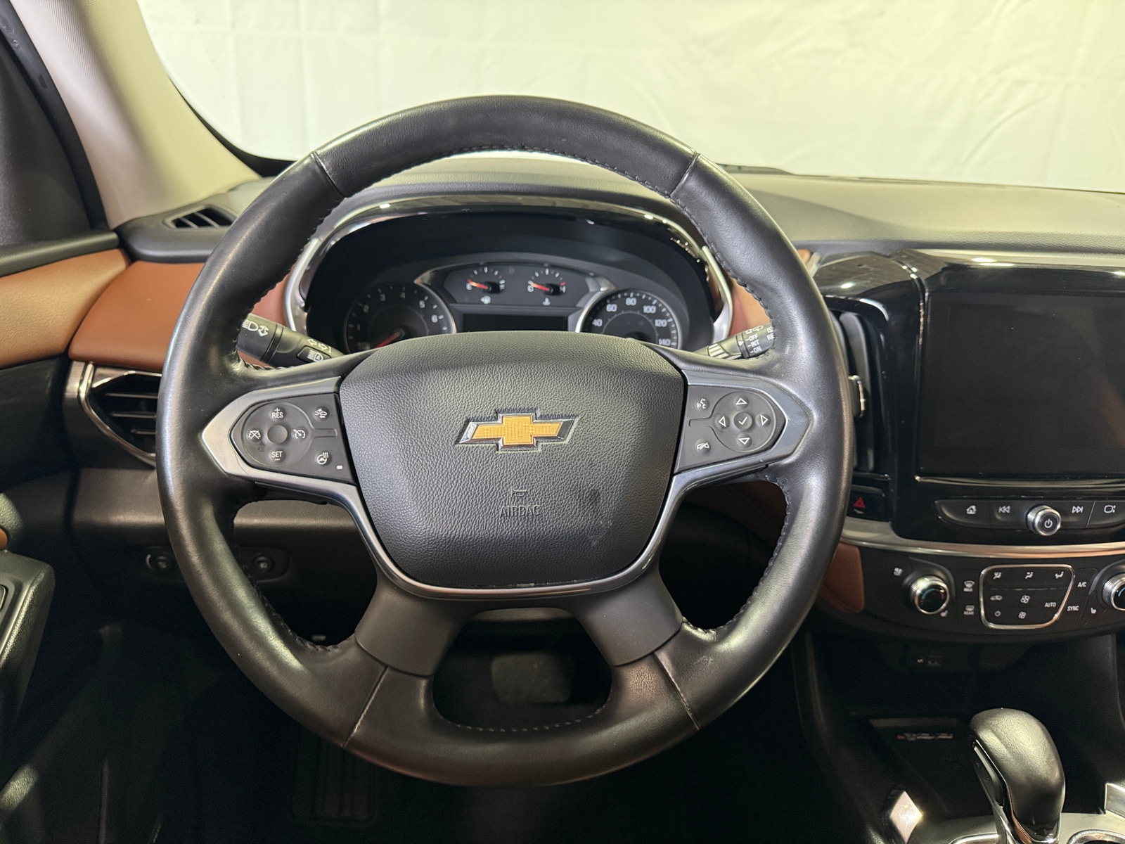 Thumbnail: 2021 Chevrolet Traverse - 4