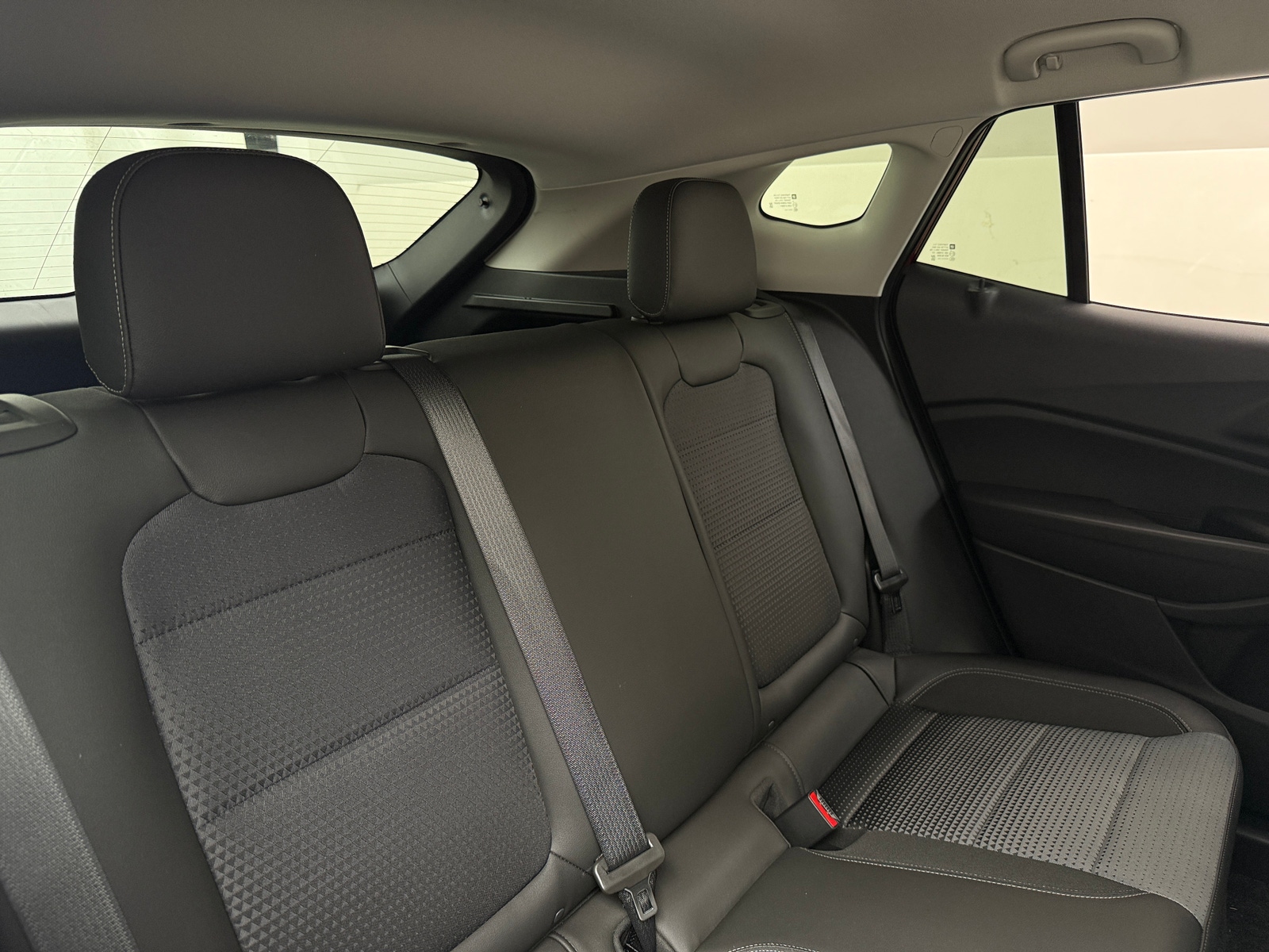 Thumbnail: 2024 Chevrolet Trax - 6