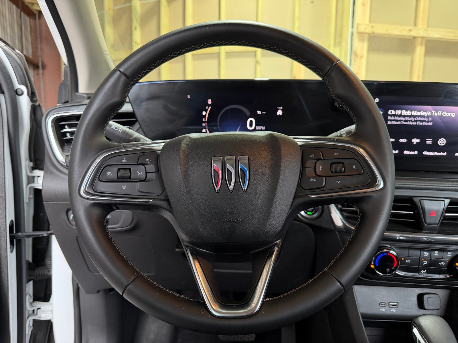 Thumbnail: 2025 Buick Encore GX - 5