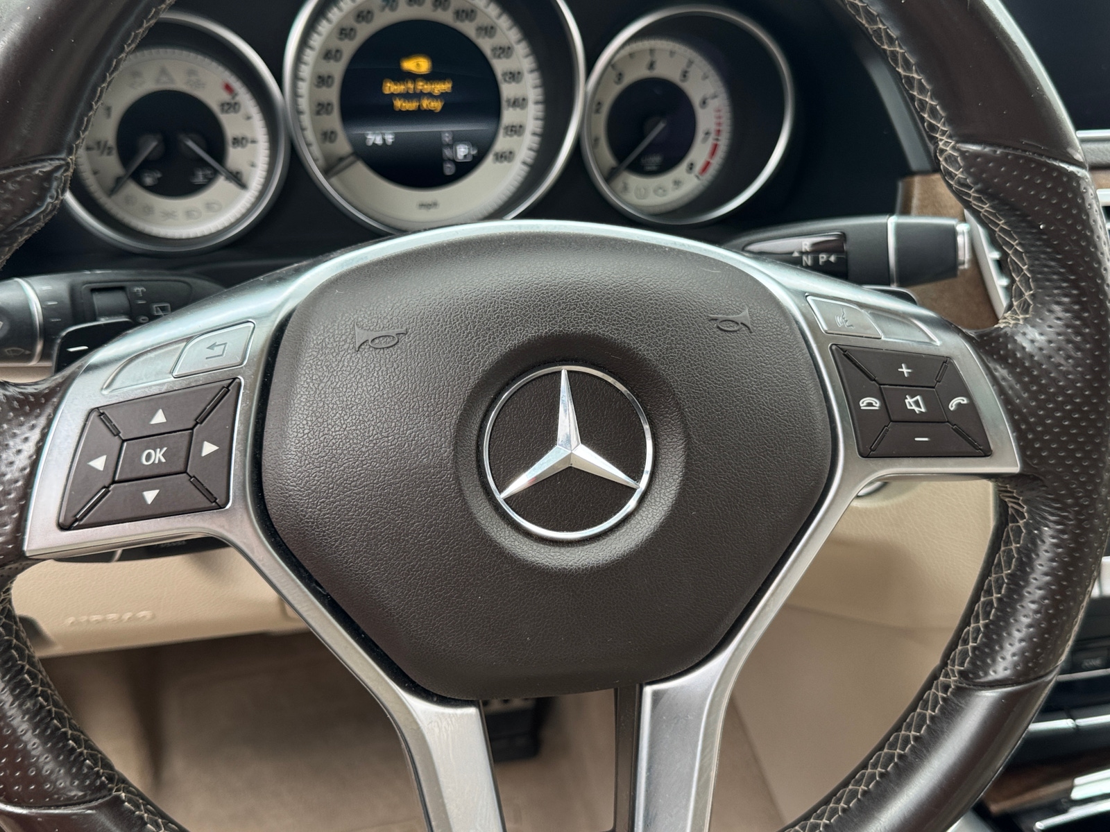 Thumbnail: 2015 Mercedes-Benz E-Class - 4