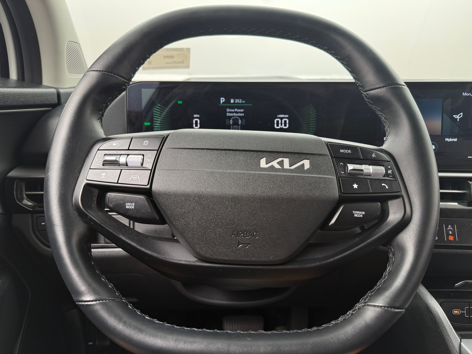 Thumbnail: 2026 Kia Sportage - 5