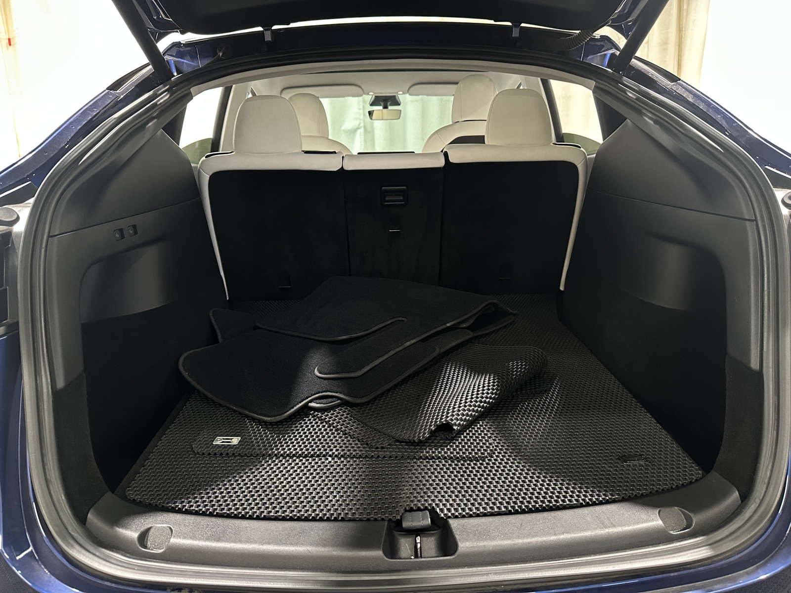 Thumbnail: 2020 Tesla Model Y - 6