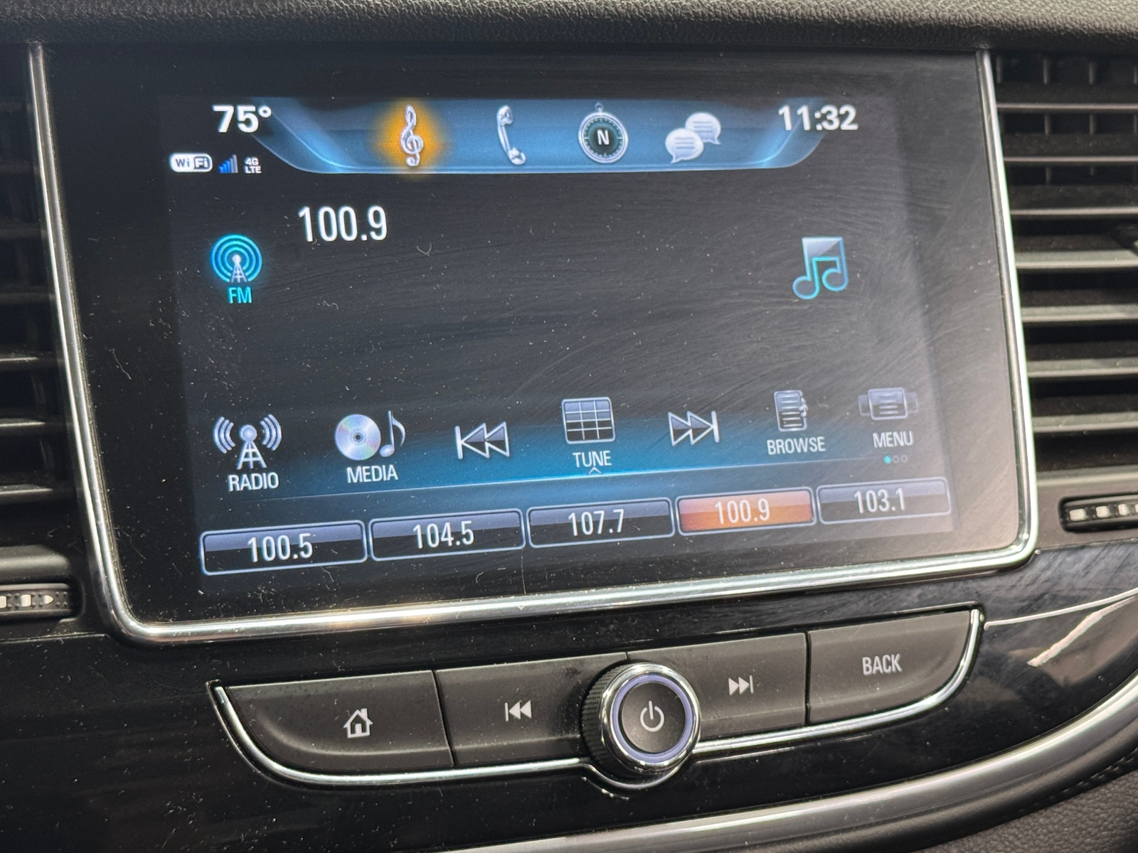Thumbnail: 2019 Buick Encore - 3