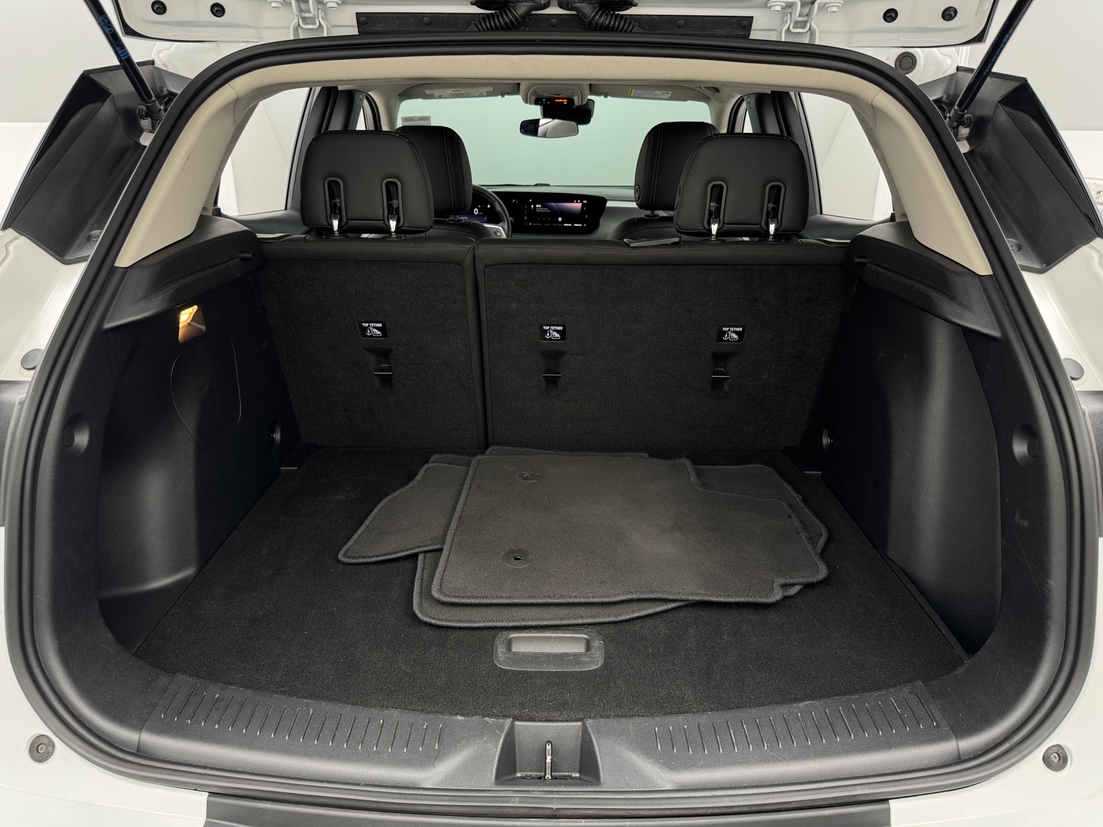 Thumbnail: 2025 Buick Encore GX - 6