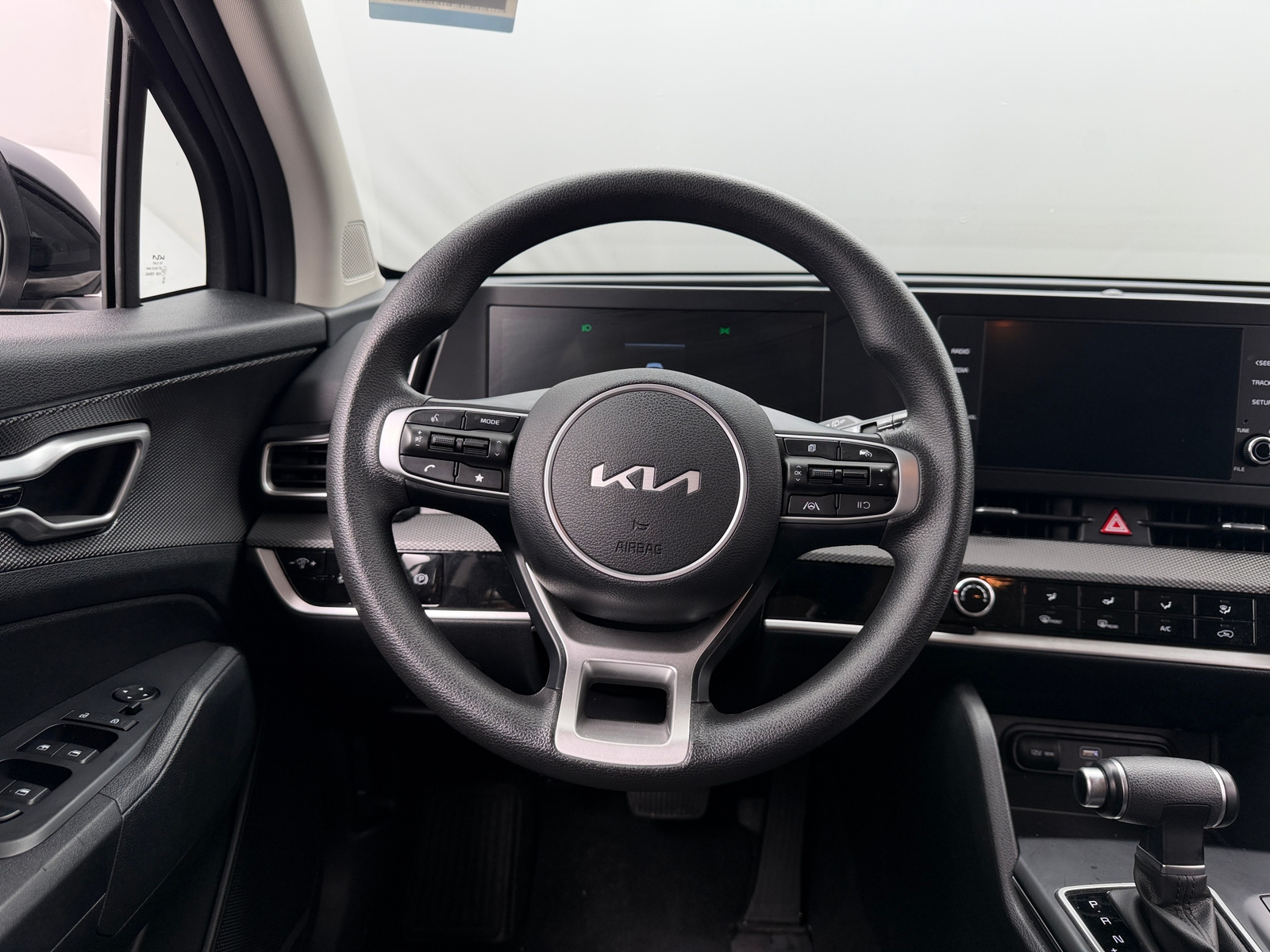 Thumbnail: 2025 Kia Sportage - 5