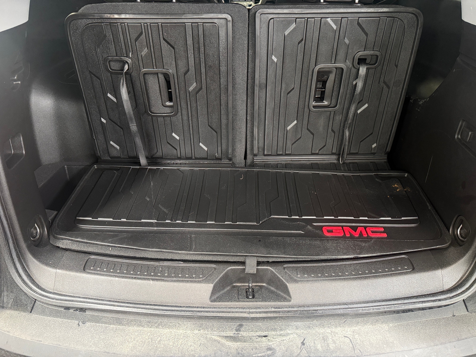 Thumbnail: 2023 GMC Acadia - 6