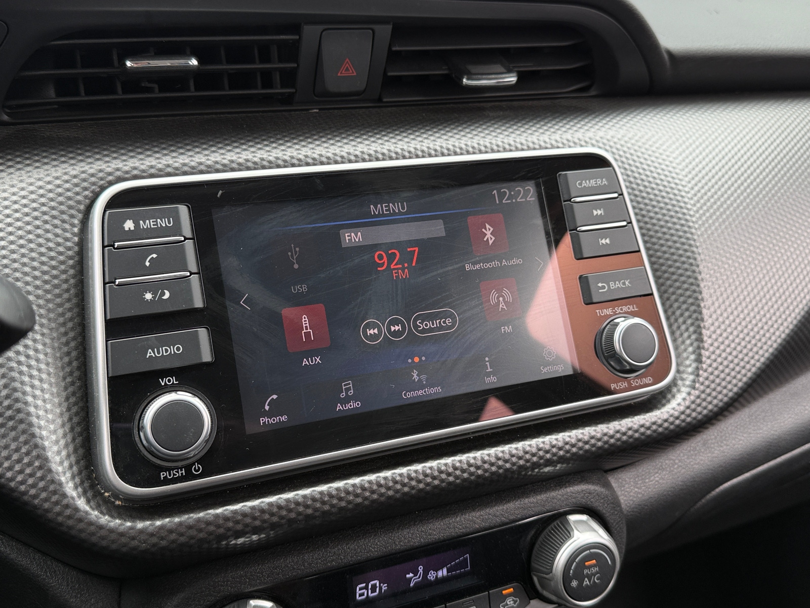 Thumbnail: 2020 Nissan Kicks - 4