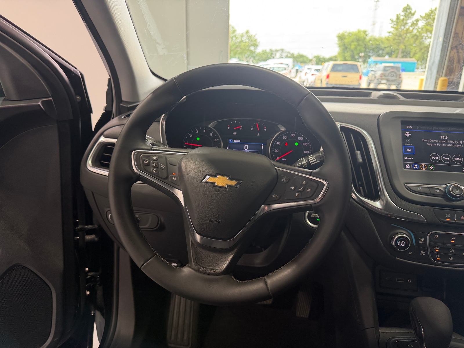 Thumbnail: 2024 Chevrolet Equinox - 5