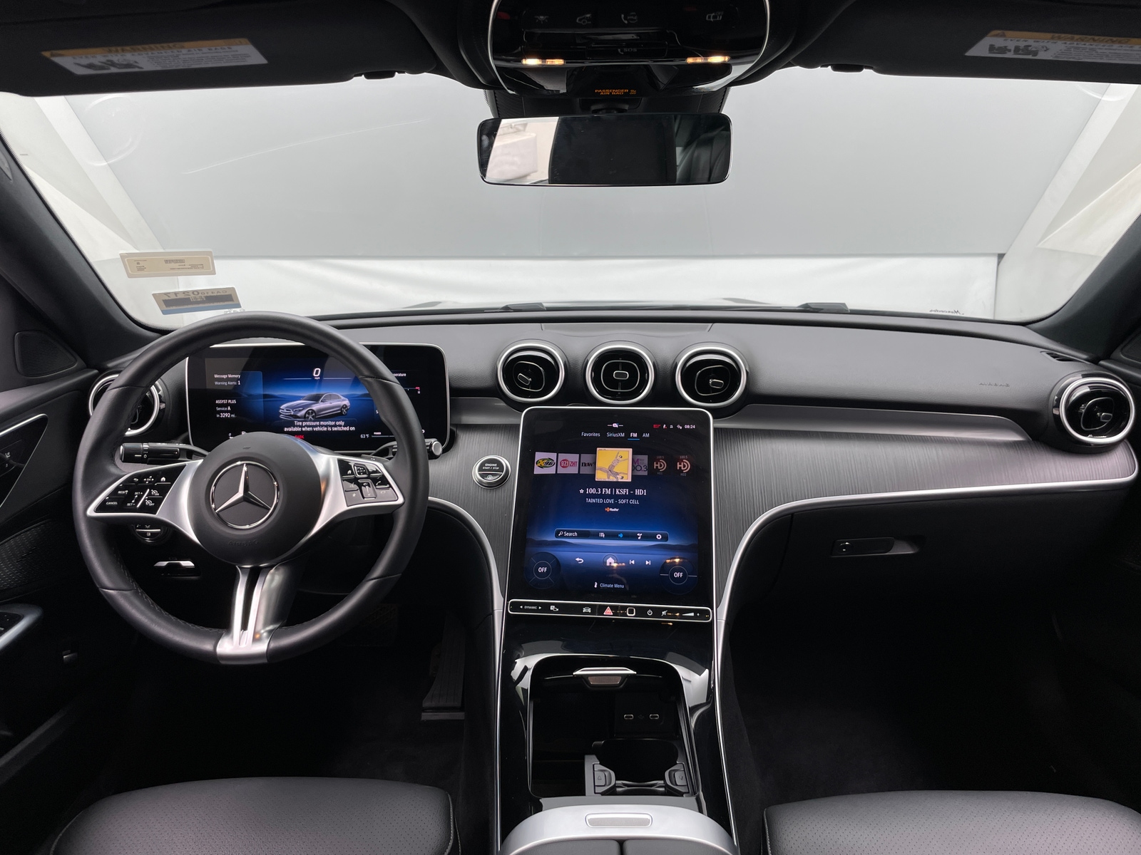 Thumbnail: 2025 Mercedes-Benz C-Class - 2