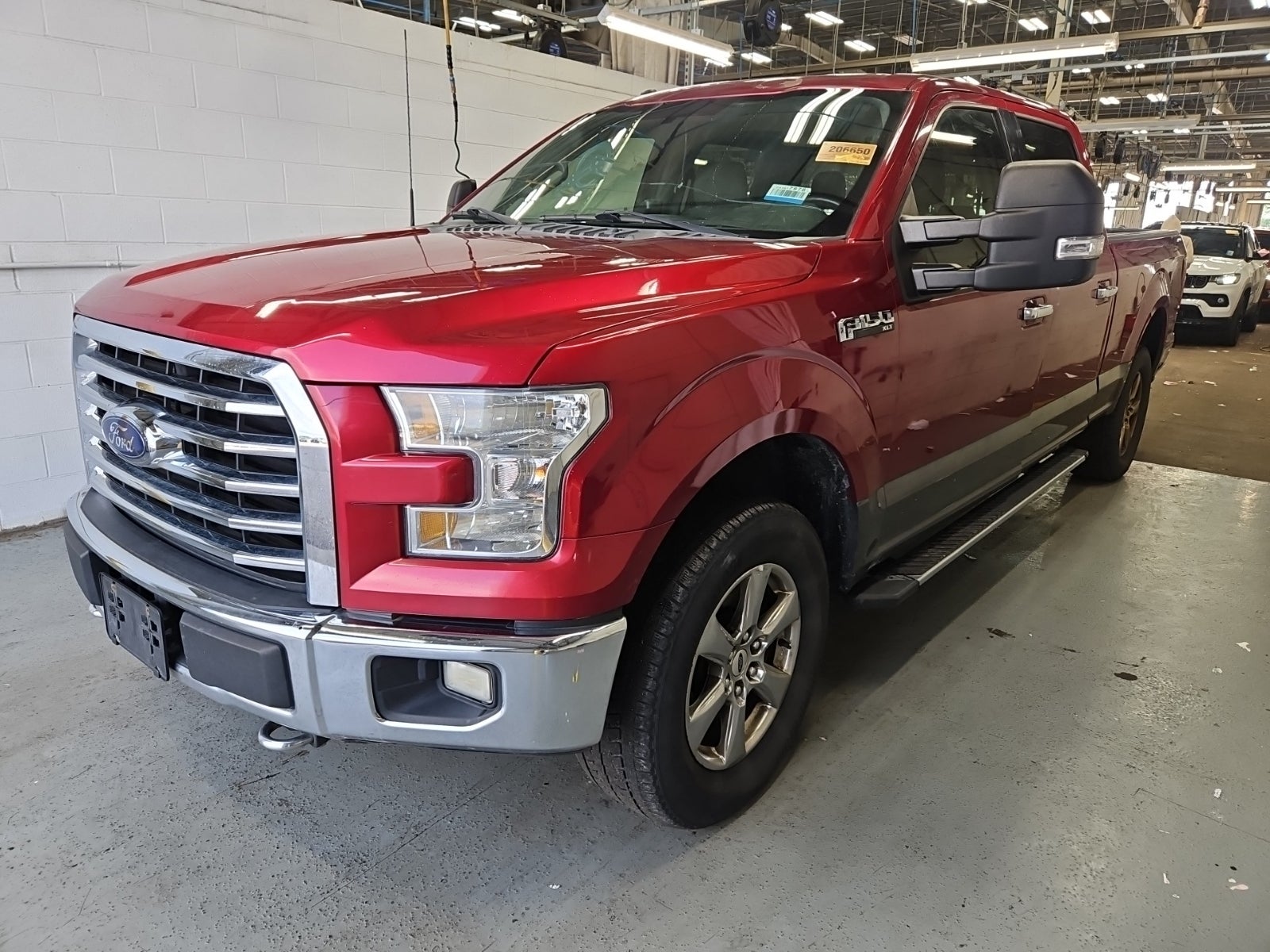 2016 Ford F-150 4WD Supercrew 157" XLT