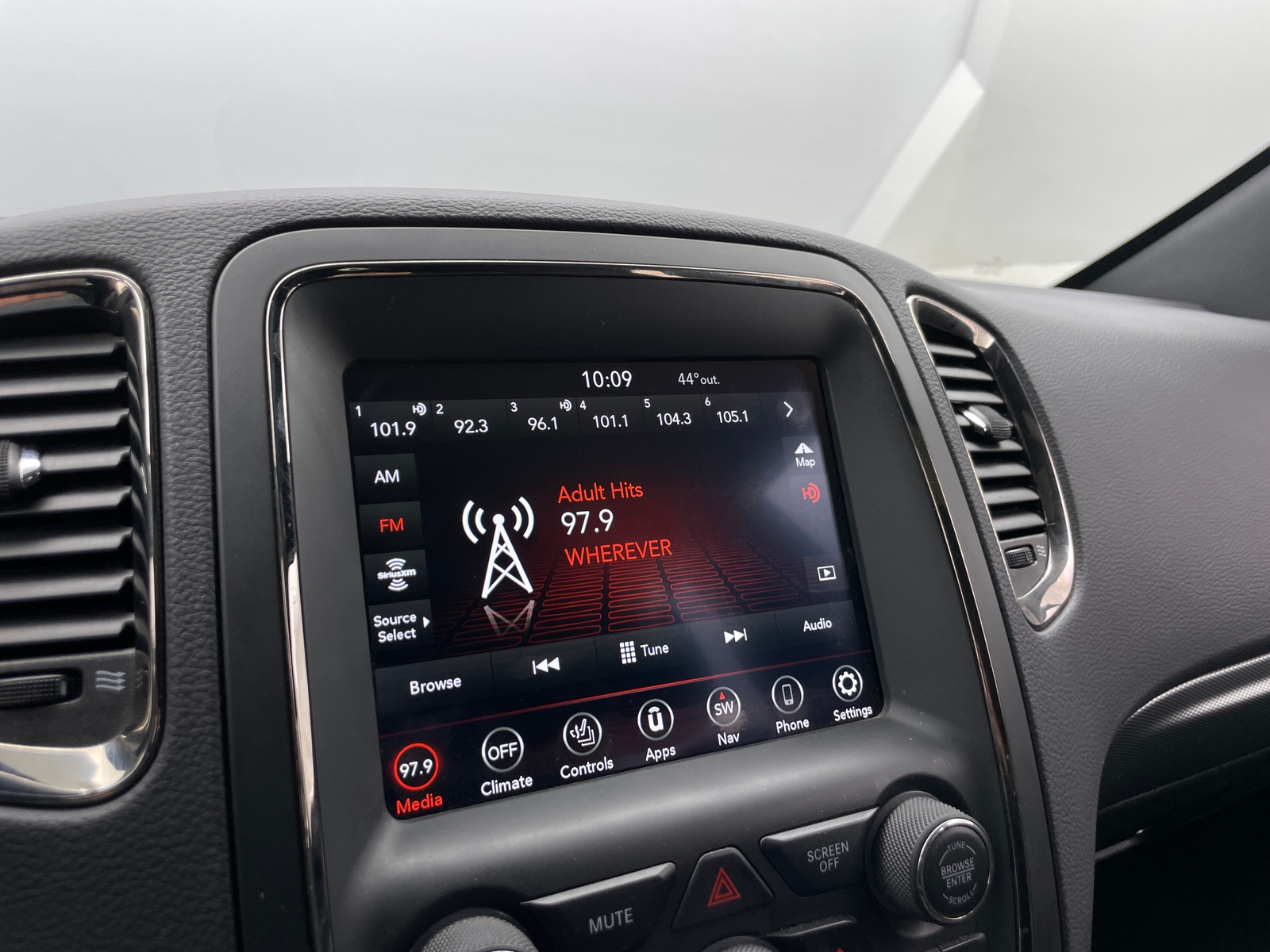 Thumbnail: 2020 Dodge Durango - 4
