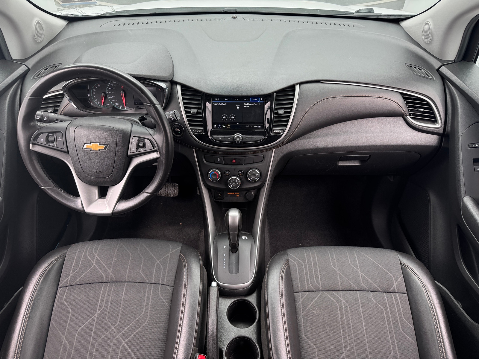 Thumbnail: 2019 Chevrolet Trax - 3