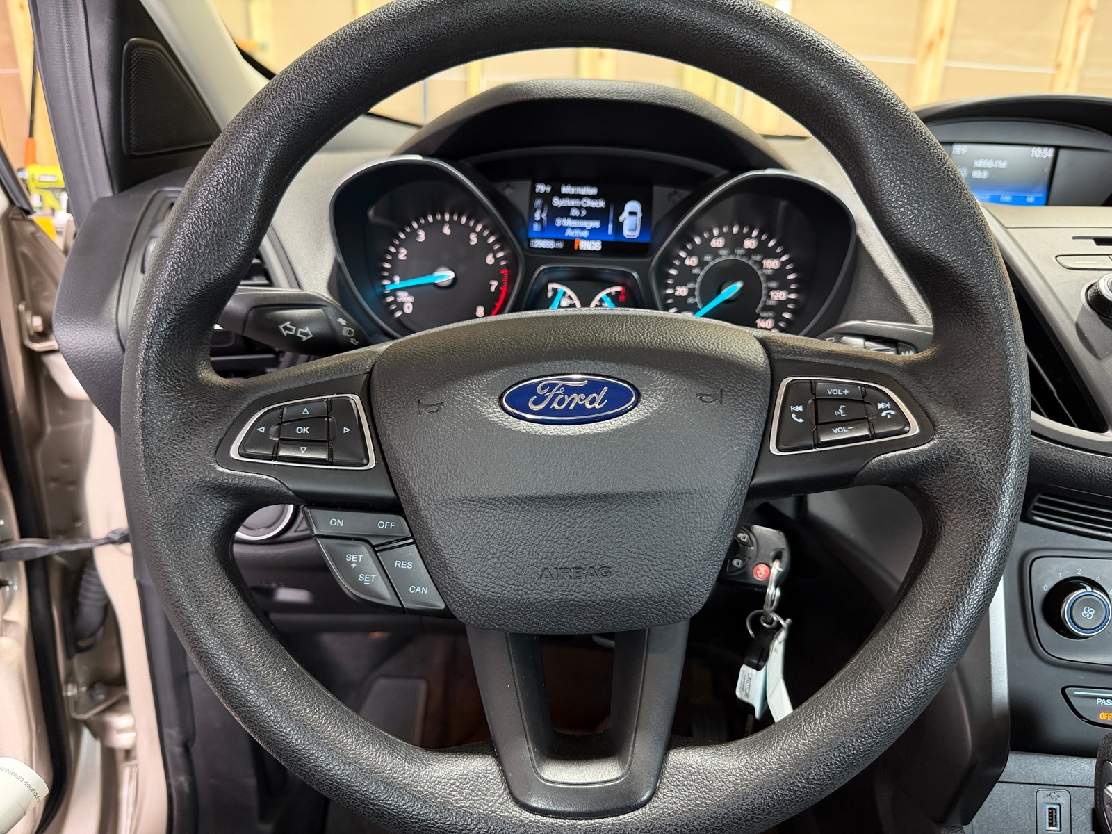 Thumbnail: 2018 Ford Escape - 5