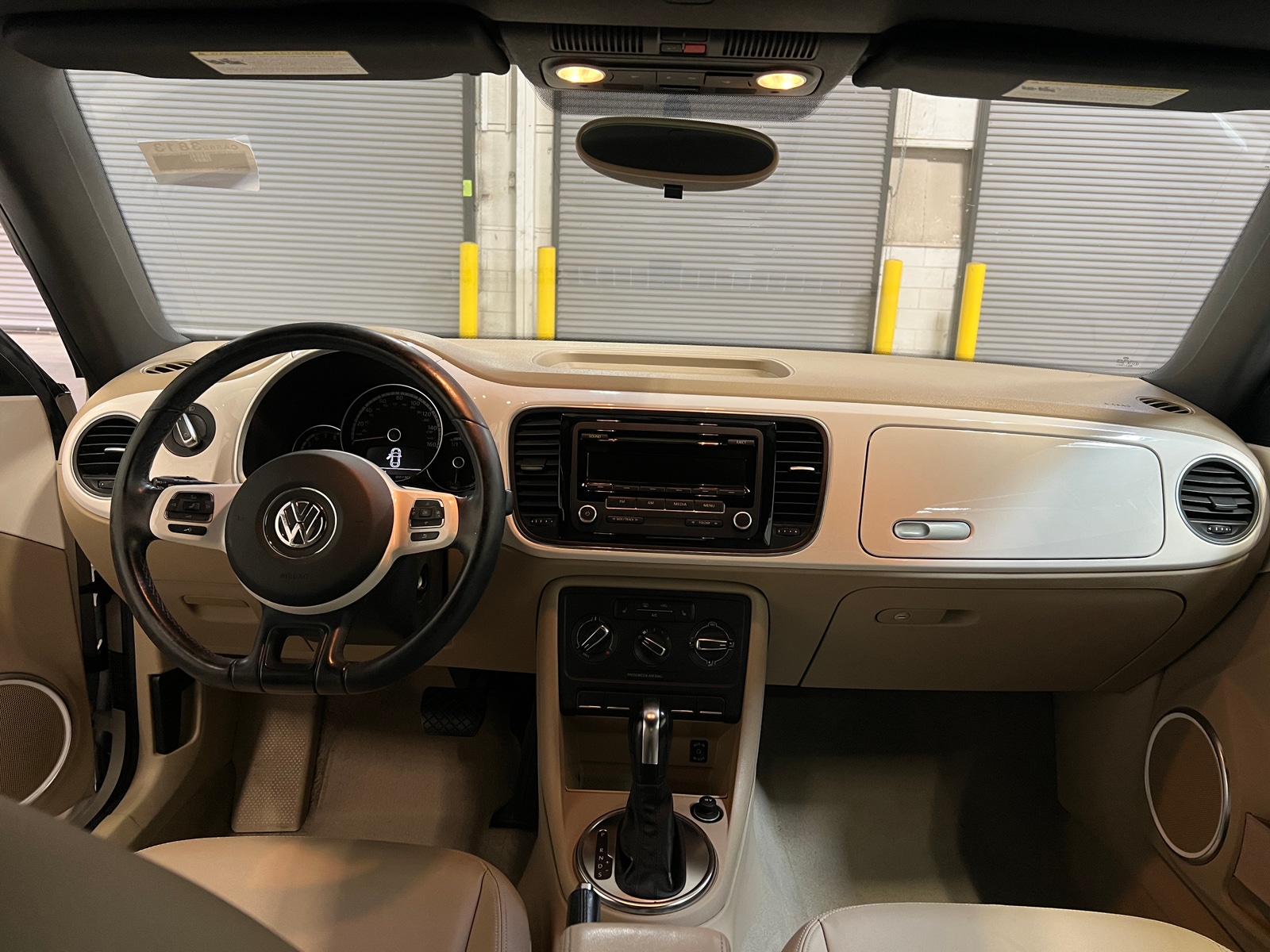 Thumbnail: 2014 Volkswagen Beetle - 2