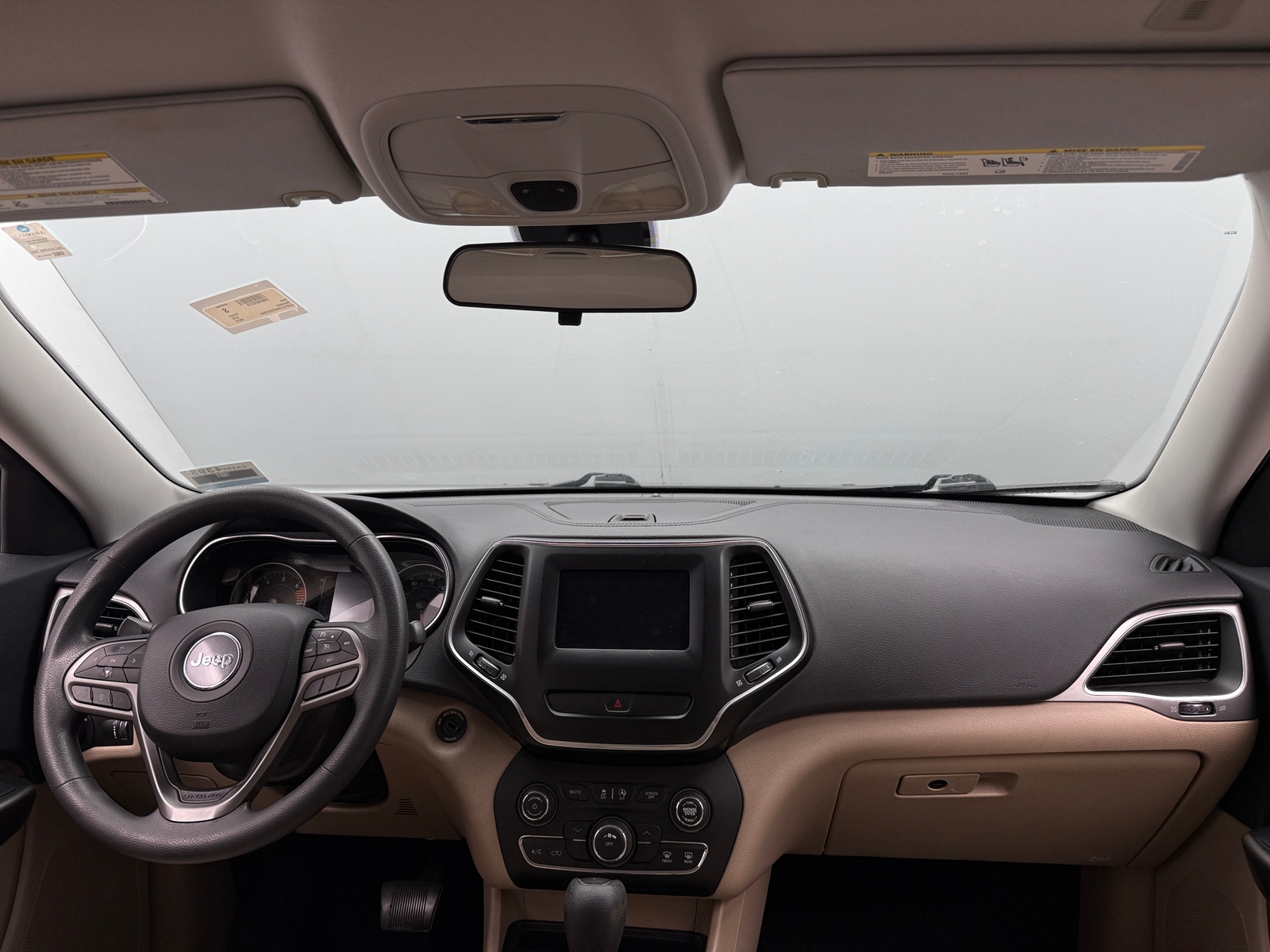 Thumbnail: 2019 Jeep Cherokee - 3