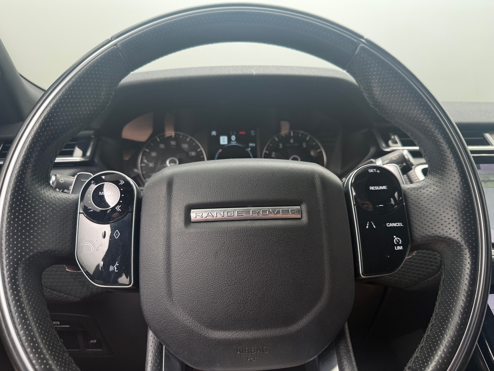 Thumbnail: 2020 Land Rover Range Rover Velar - 4