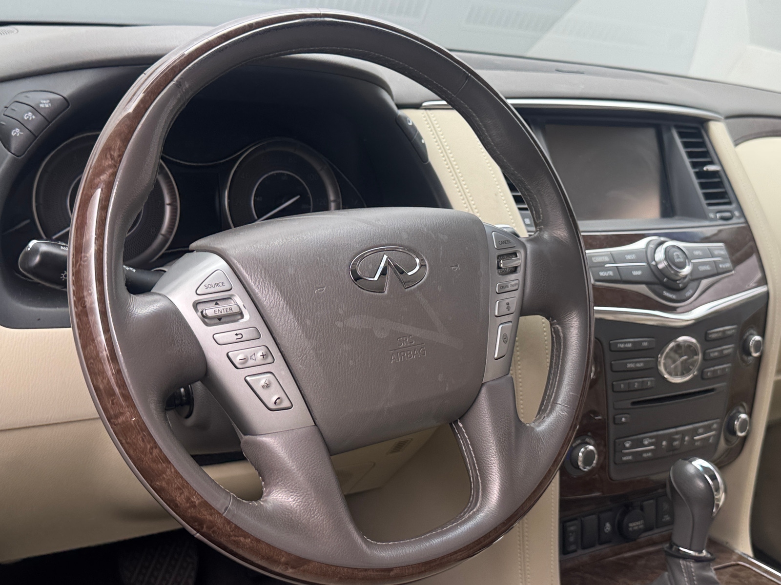 Thumbnail: 2017 INFINITI QX80 - 4