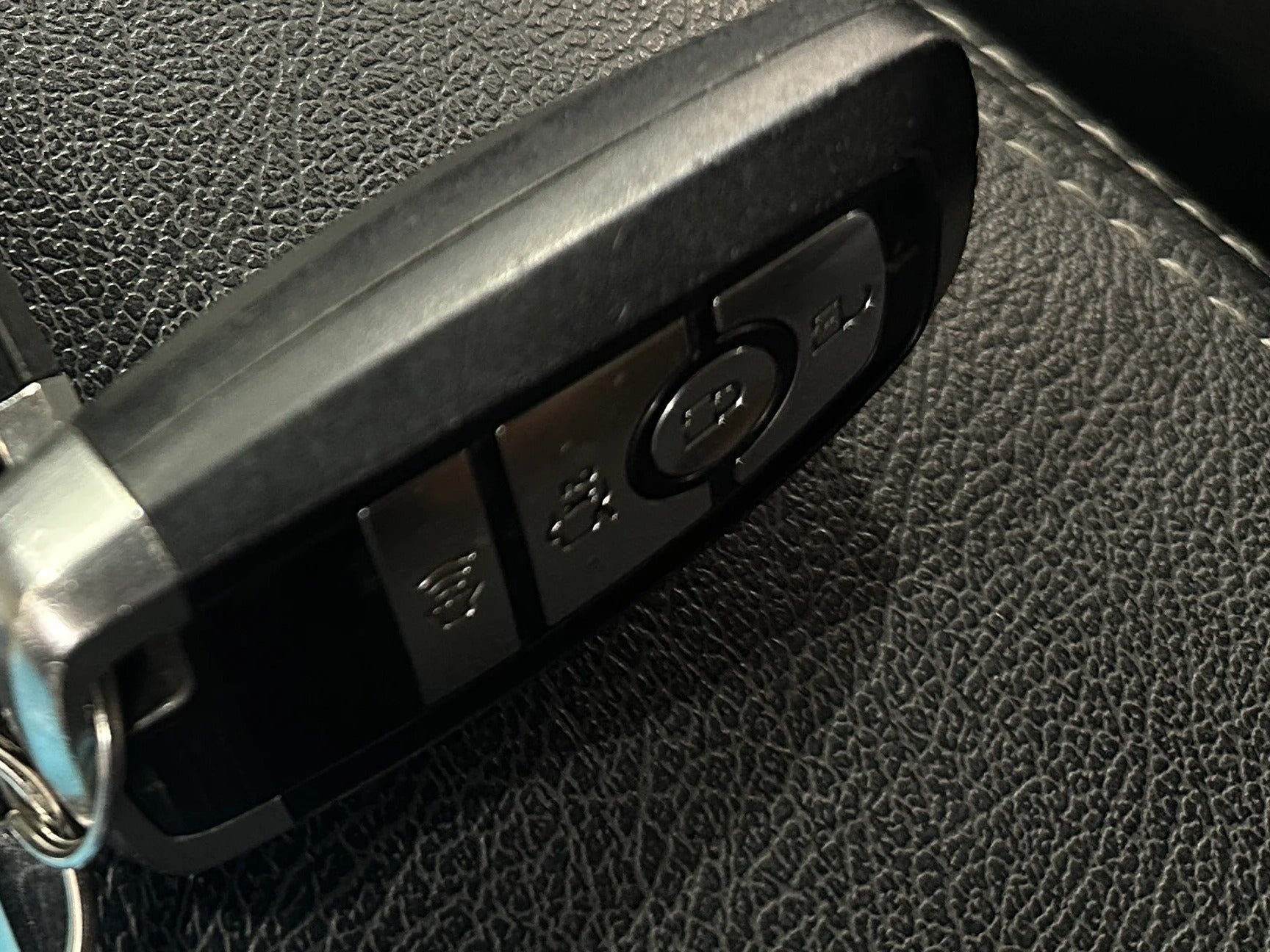 2018 Ford Fusion SE - Photo 12