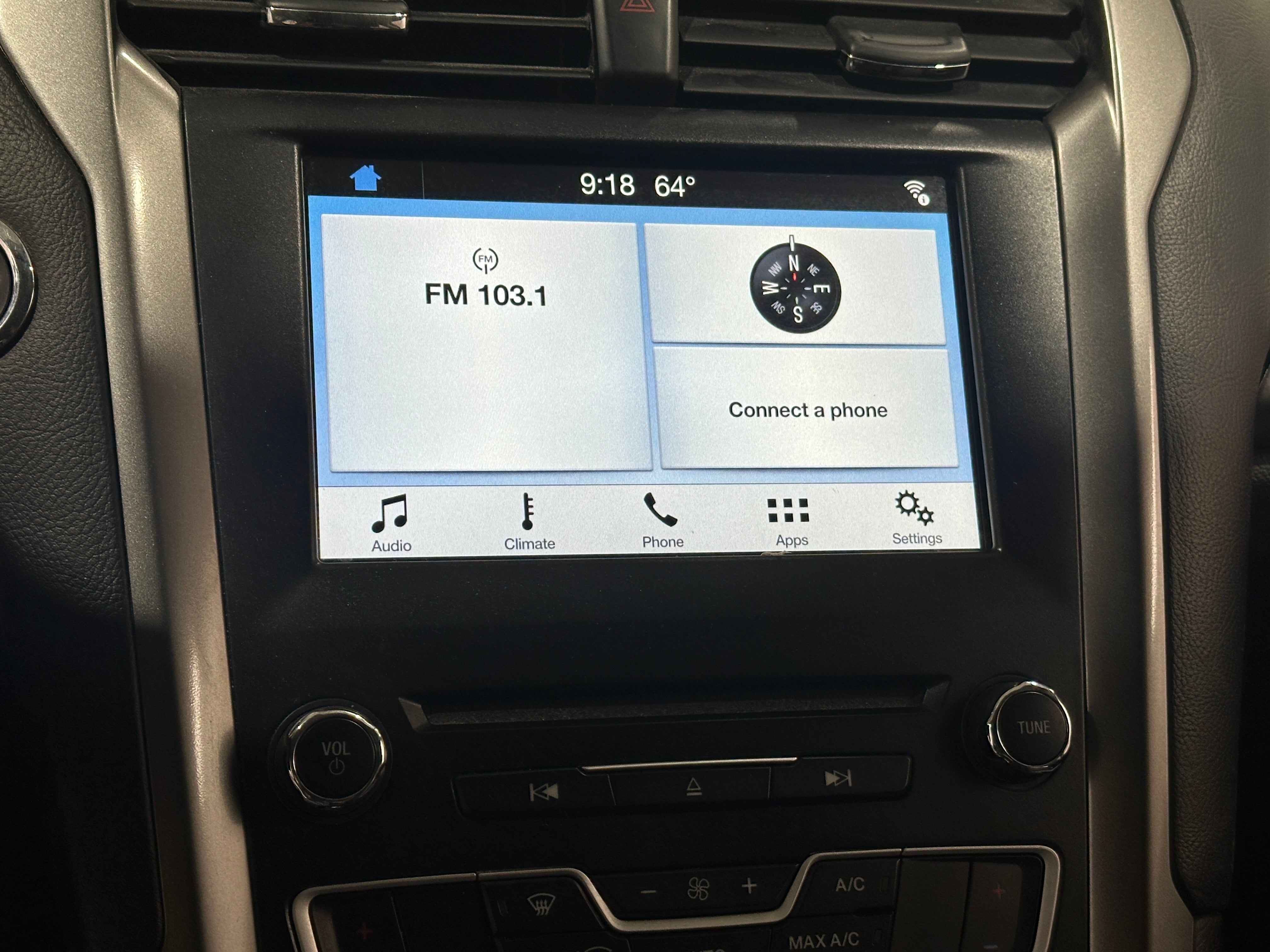 2018 Ford Fusion SE - Photo 13
