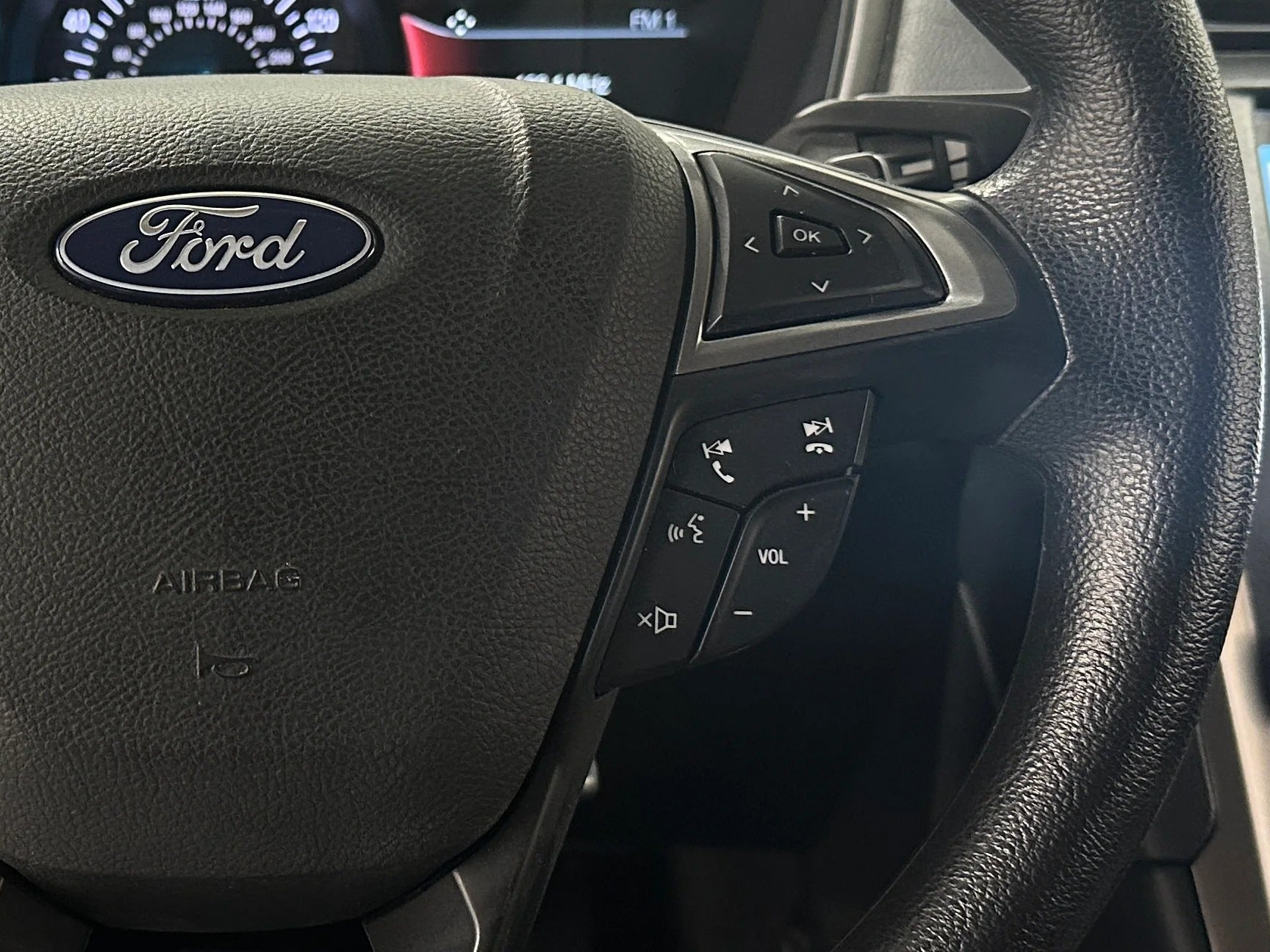 2018 Ford Fusion SE - Photo 16