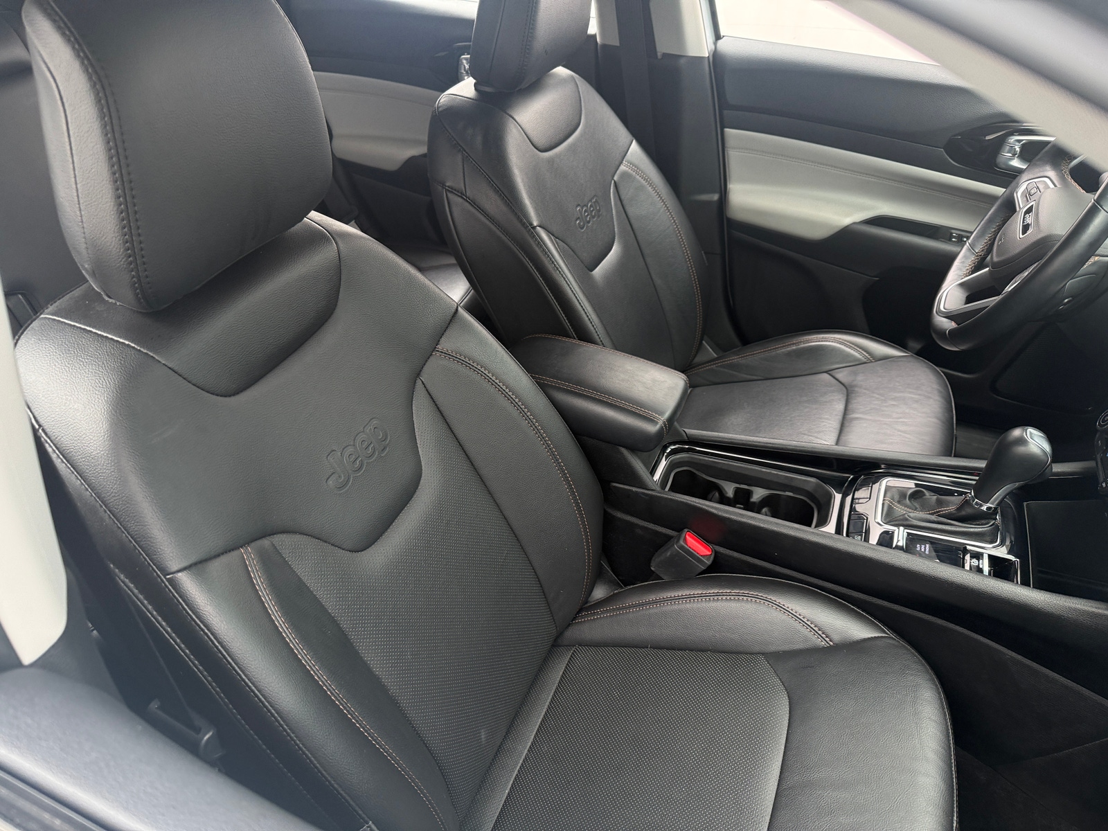 Thumbnail: 2022 Jeep Compass - 2