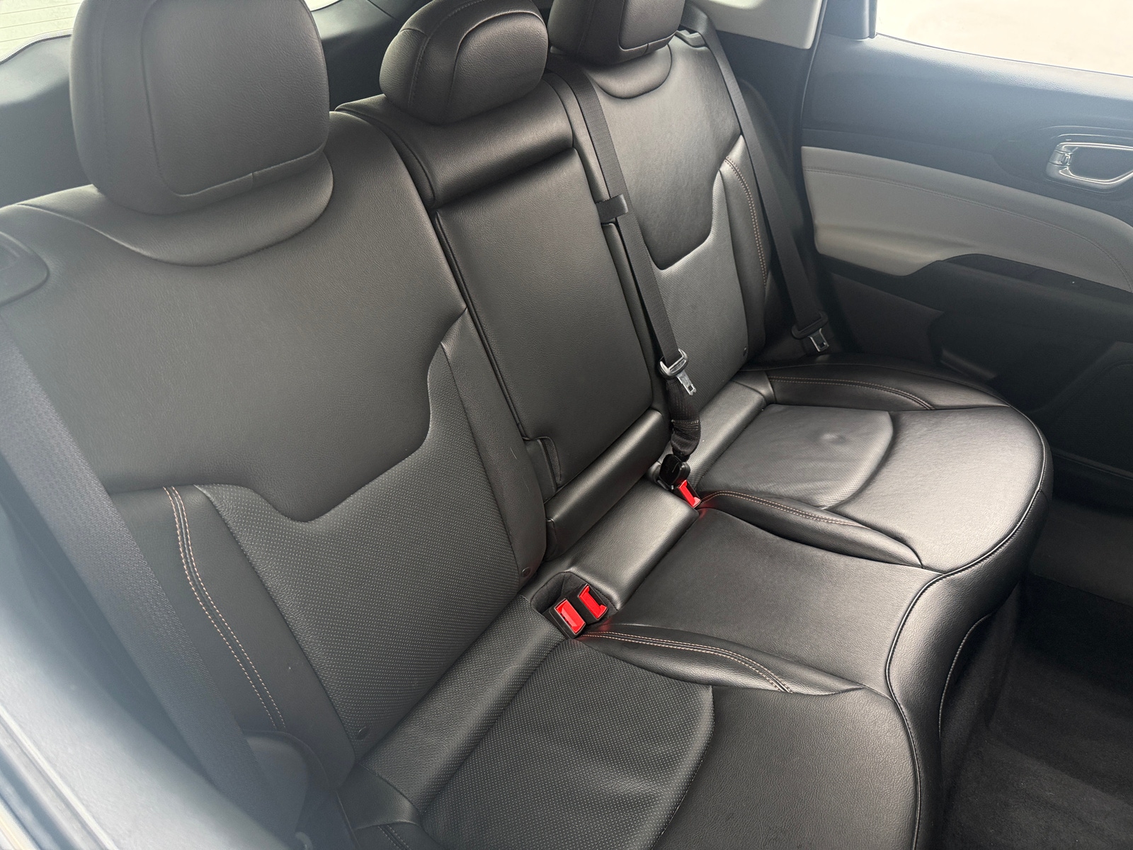 Thumbnail: 2022 Jeep Compass - 6