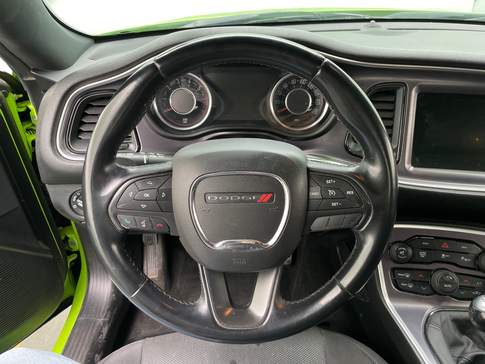 Thumbnail: 2015 Dodge Challenger - 4