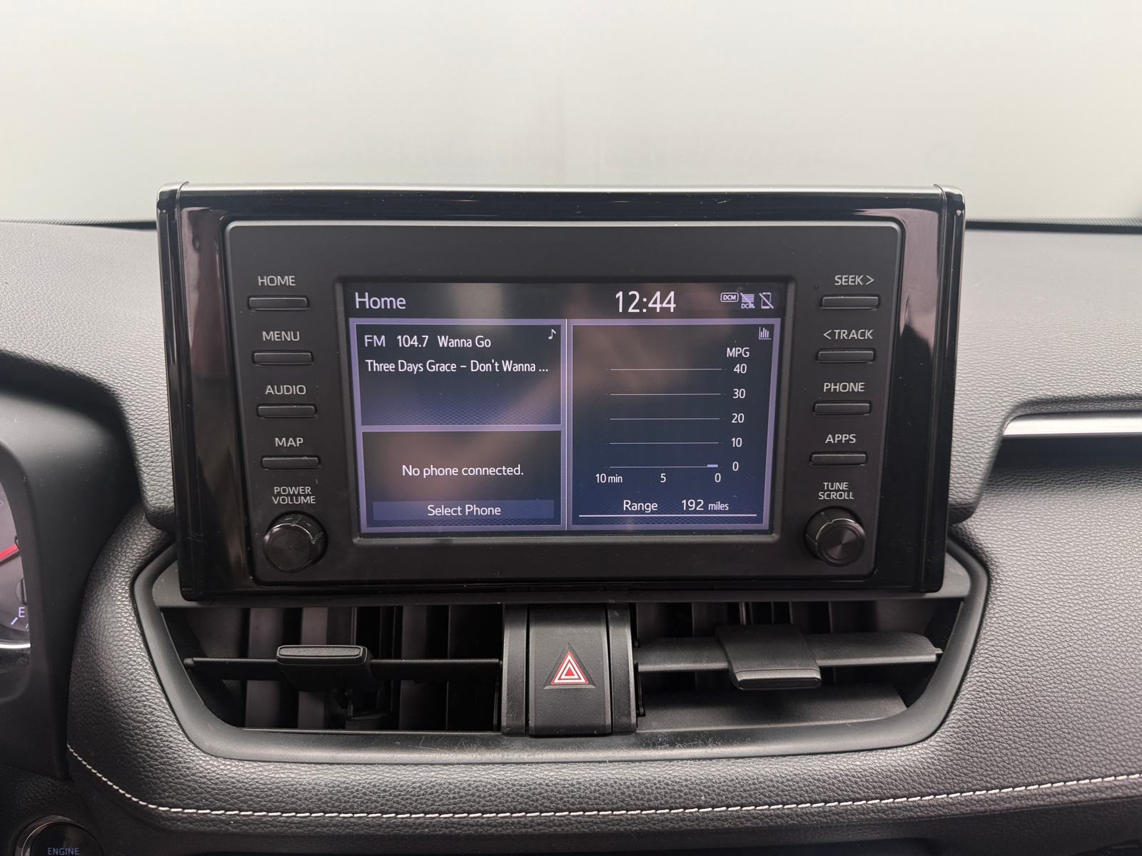 Thumbnail: 2019 Toyota RAV4 - 4